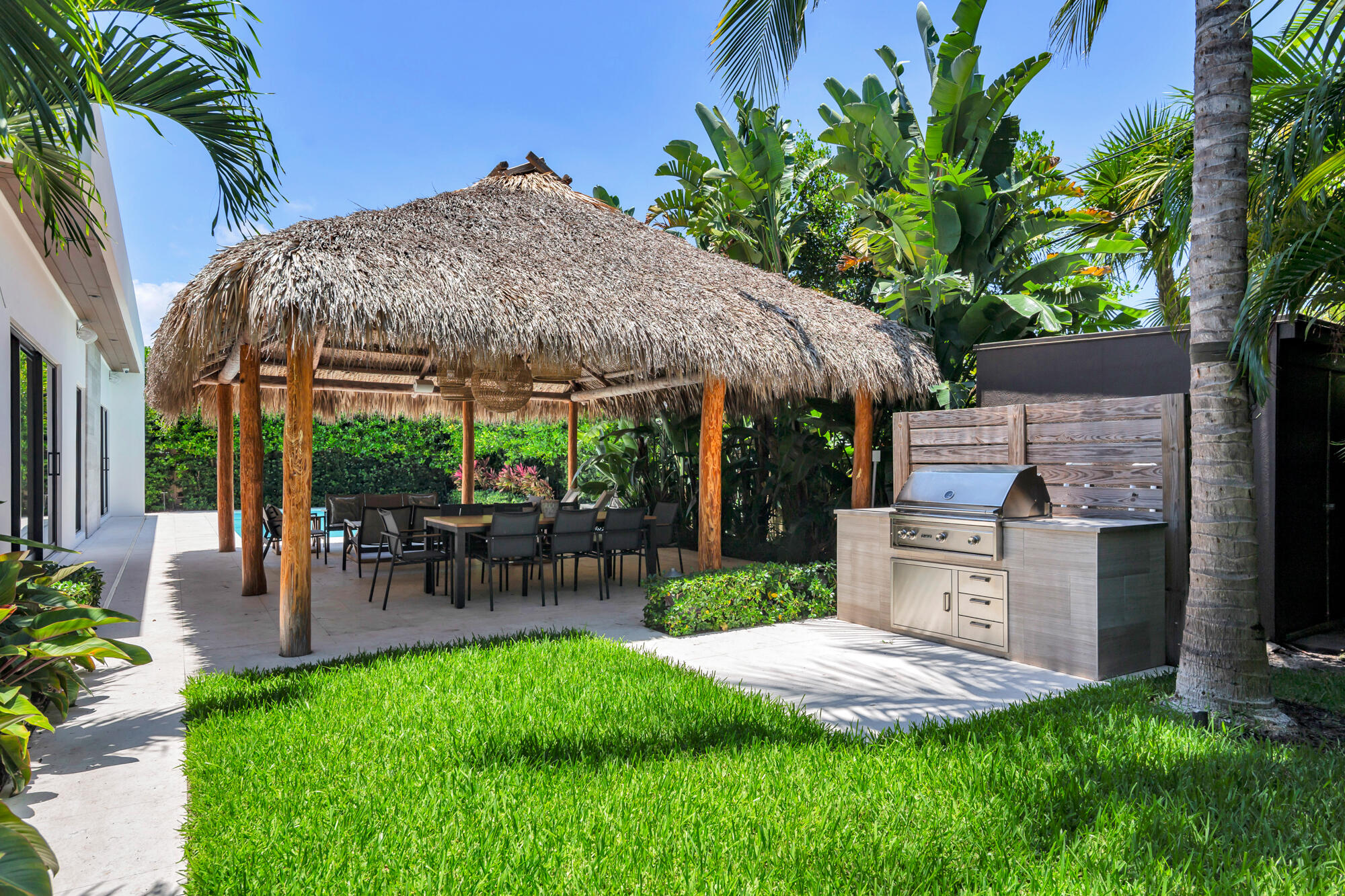 135 Churchill, West Palm Beach FL 33405