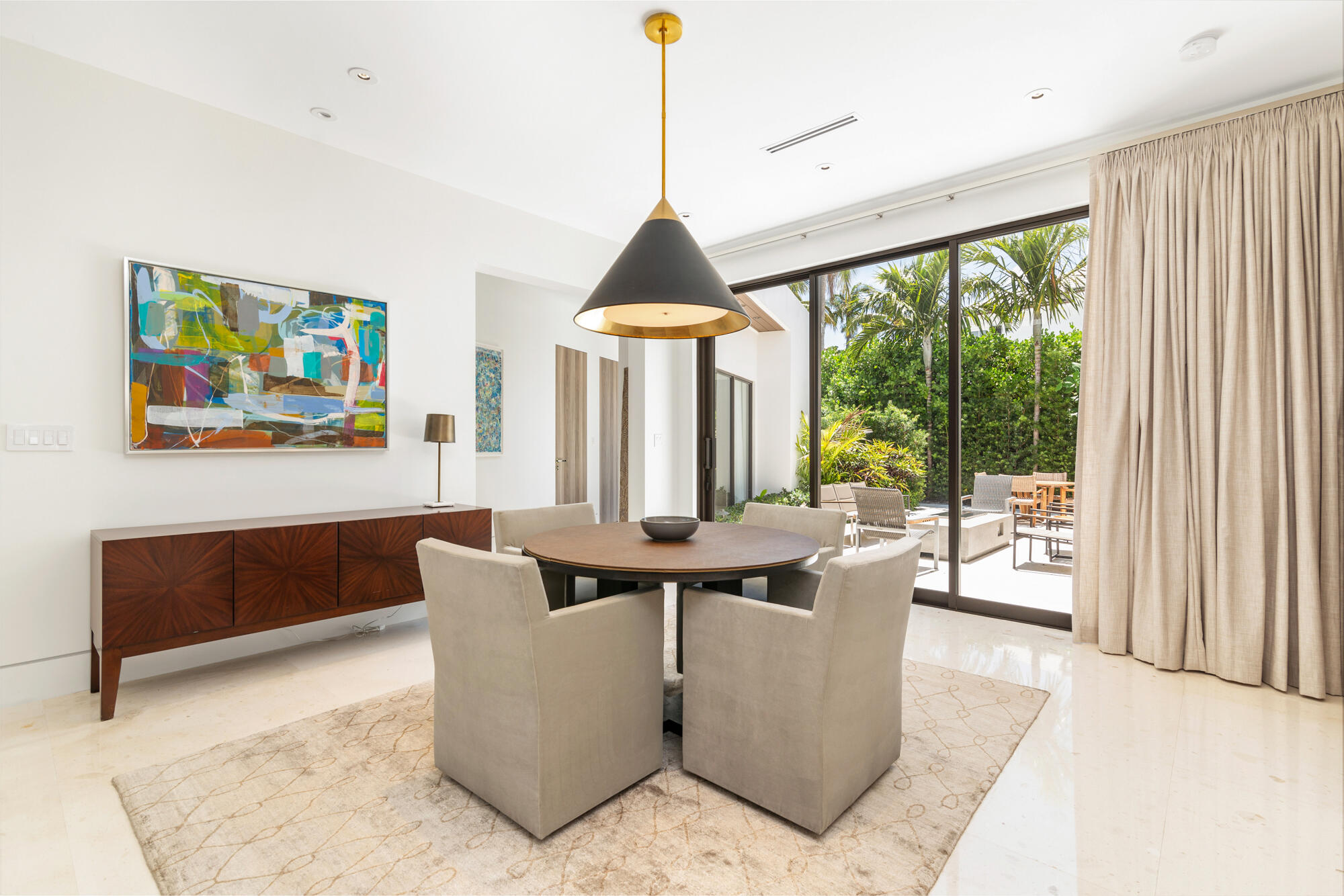 135 Churchill, West Palm Beach FL 33405