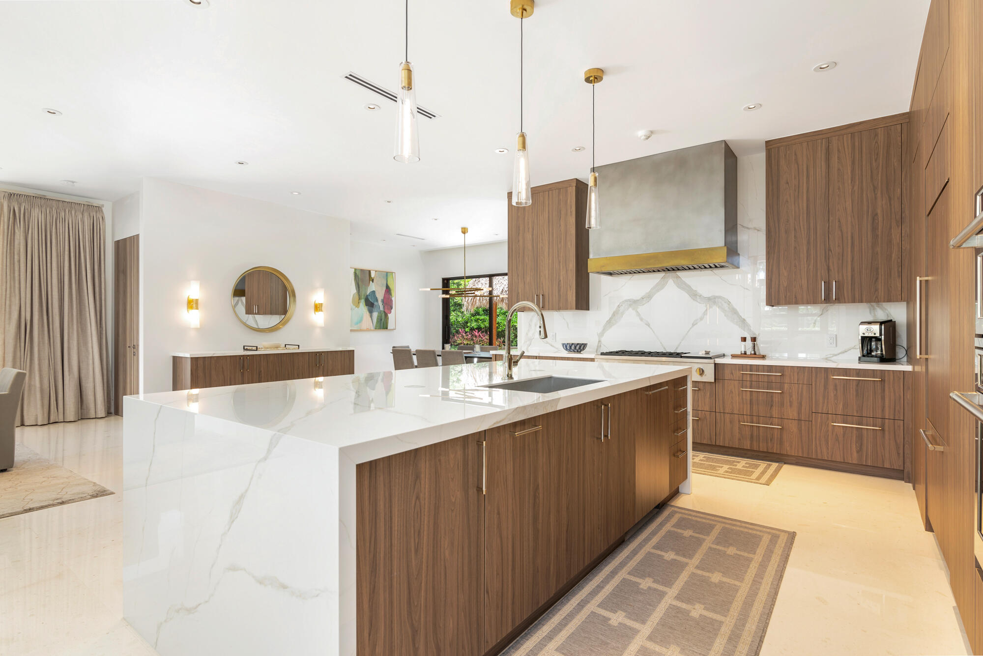 135 Churchill, West Palm Beach FL 33405