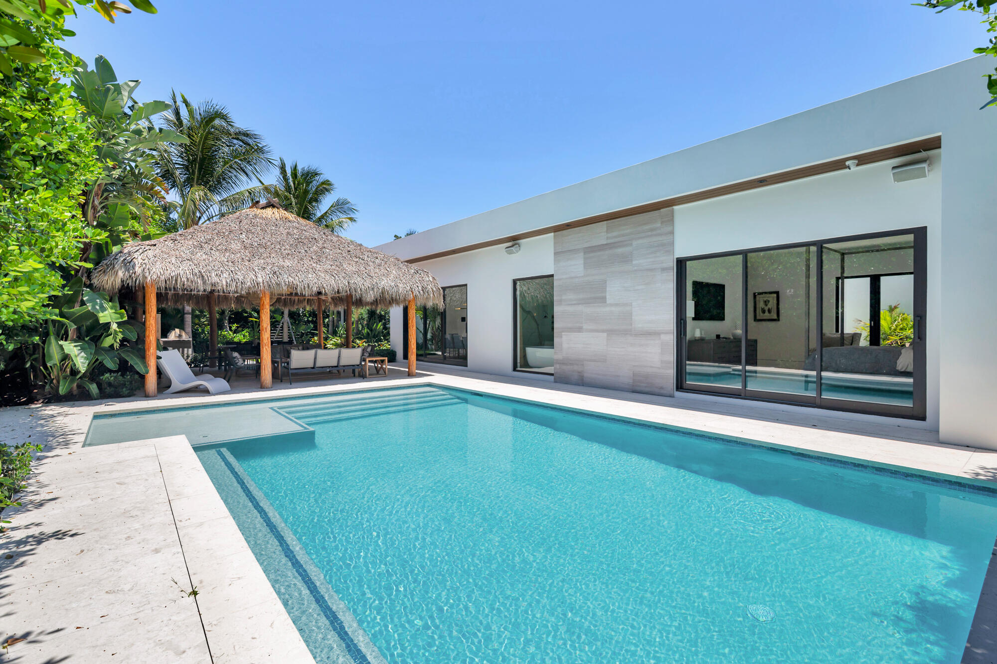 135 Churchill, West Palm Beach FL 33405