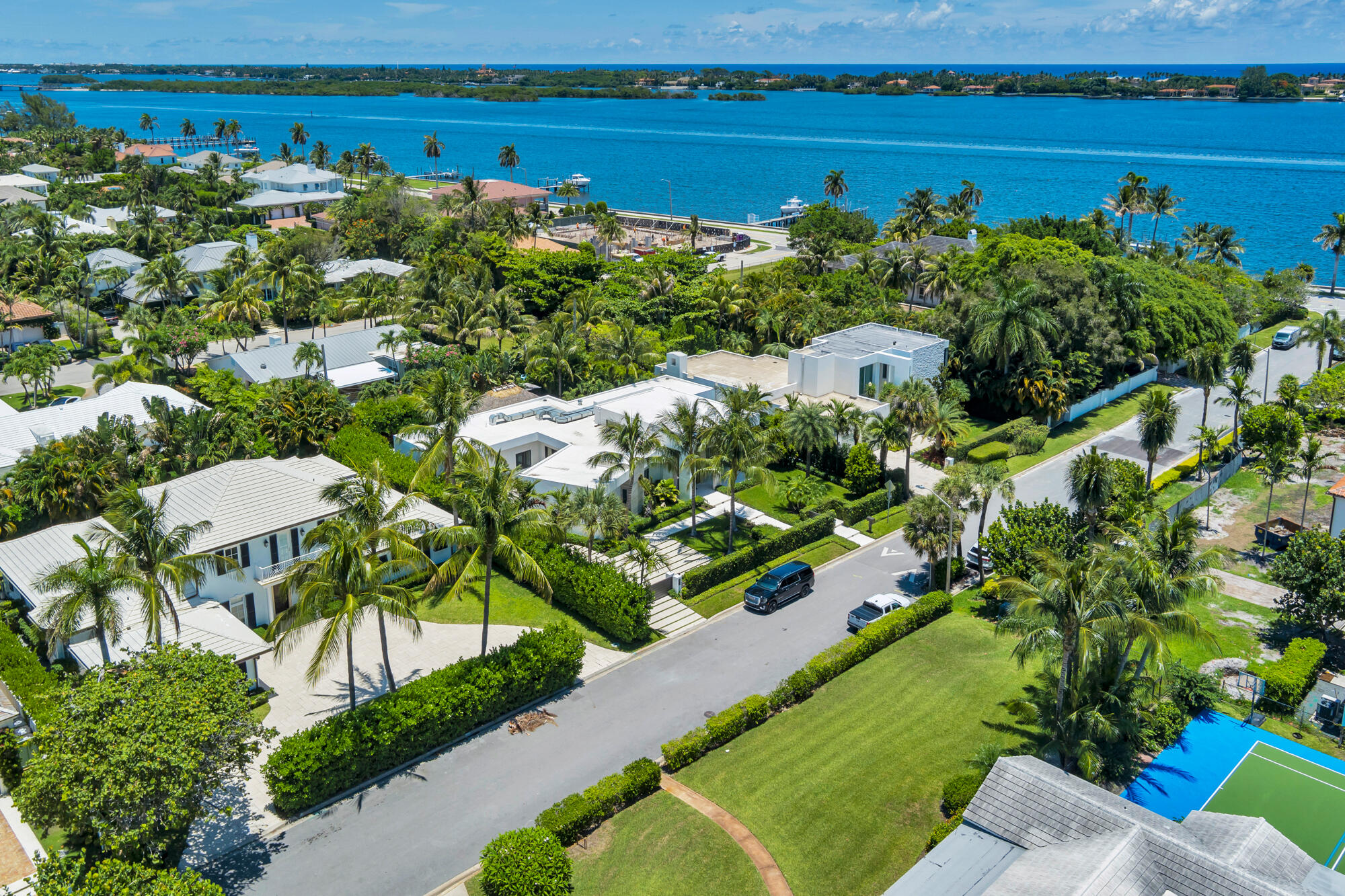 135 Churchill, West Palm Beach FL 33405