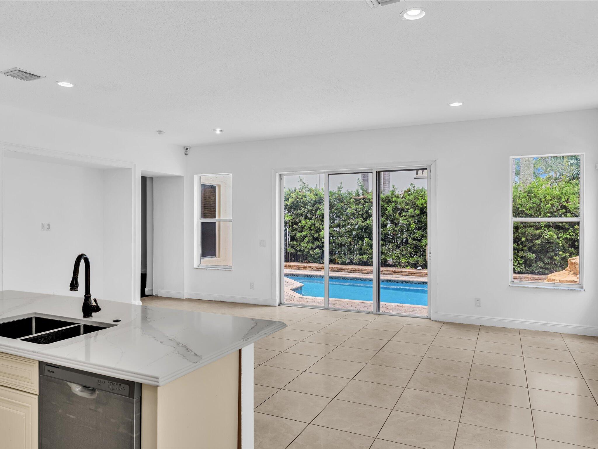 9286 Nugent, West Palm Beach FL 33411