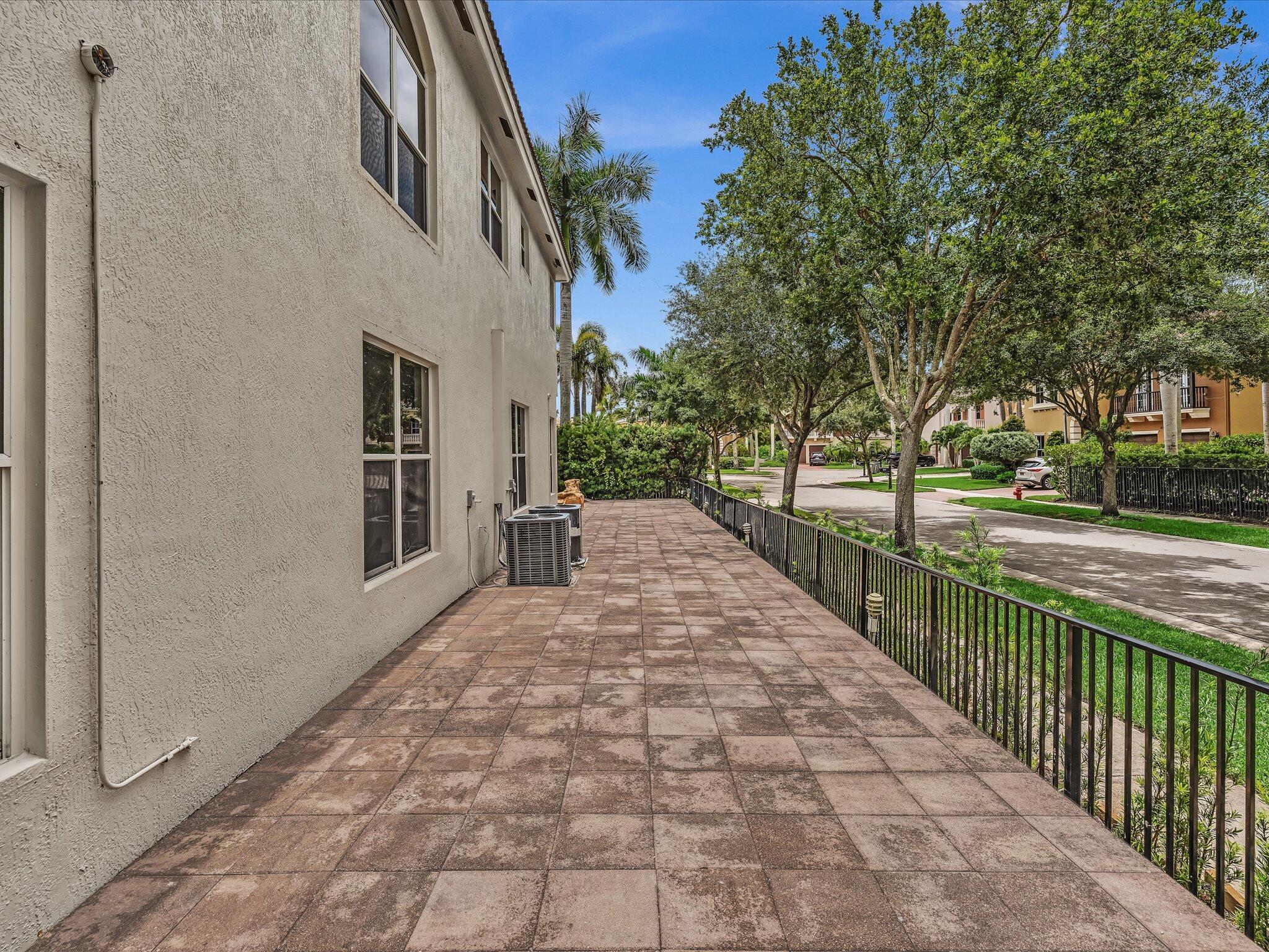 9286 Nugent, West Palm Beach FL 33411