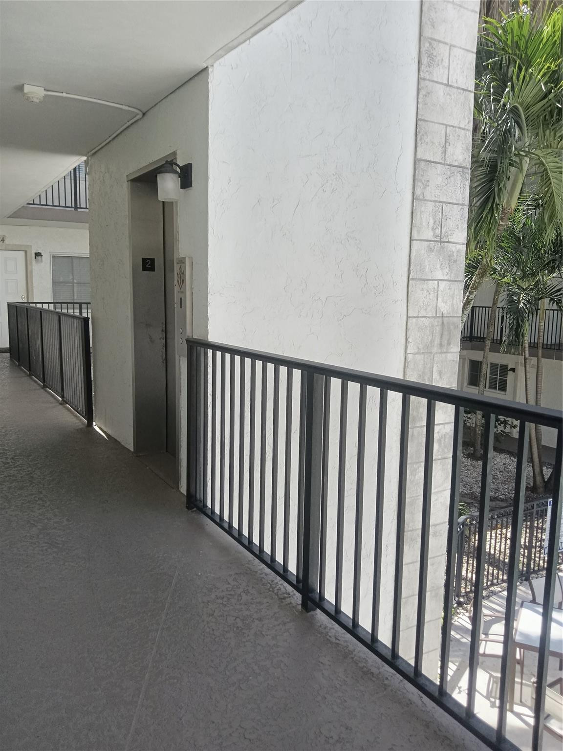 924 SE 2nd #11, Fort Lauderdale FL 33301
