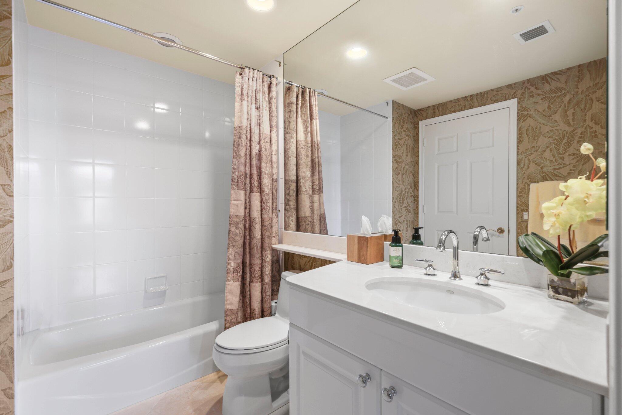 500 S Us Highway 1 #202, Jupiter FL 33477