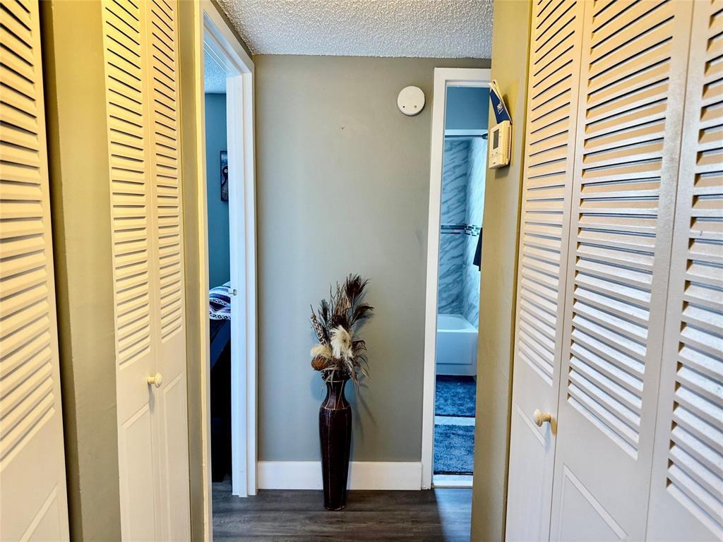 1800 SW 81st #1307, North Lauderdale FL 33068