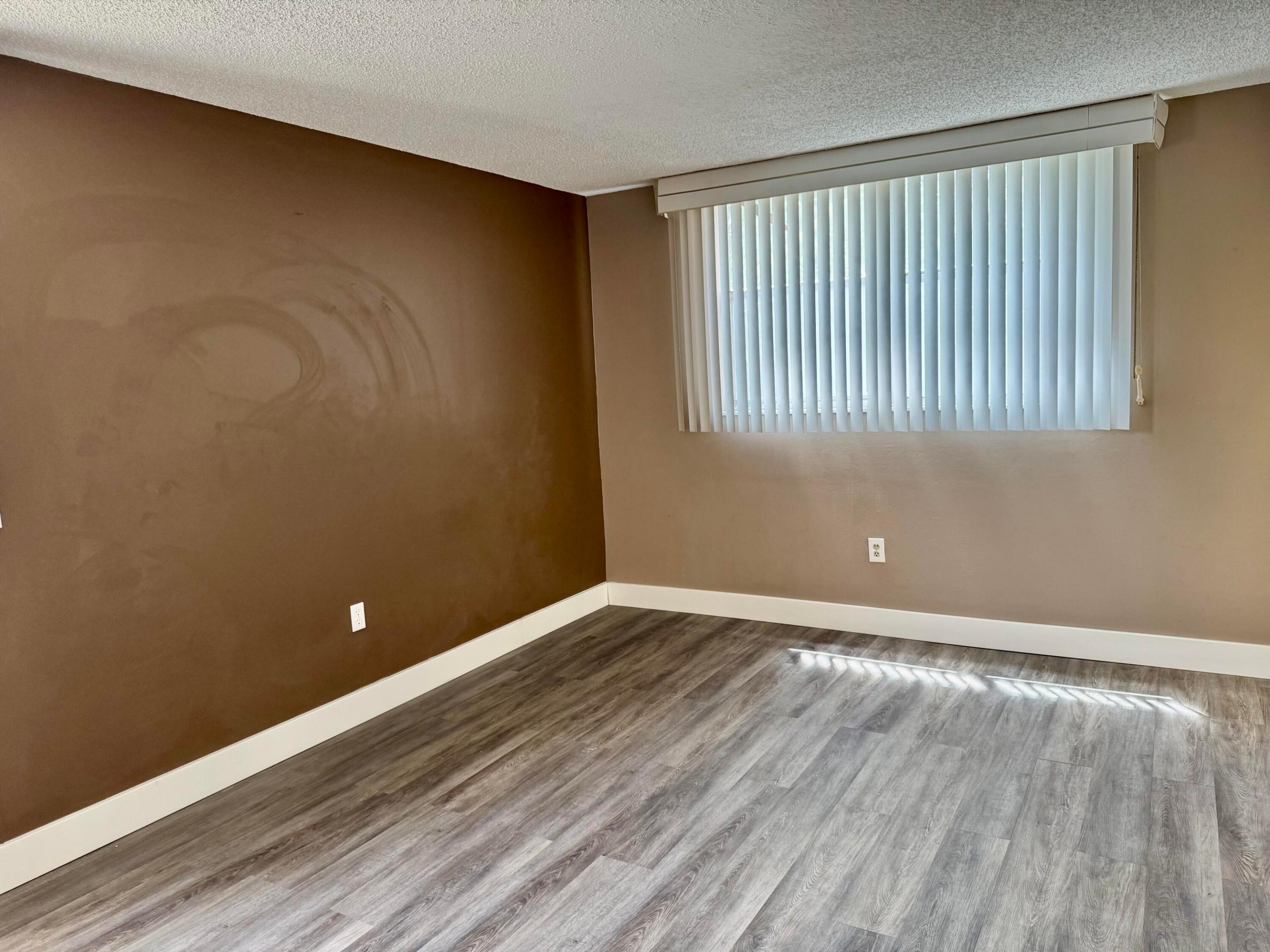 1800 SW 81st #1307, North Lauderdale FL 33068