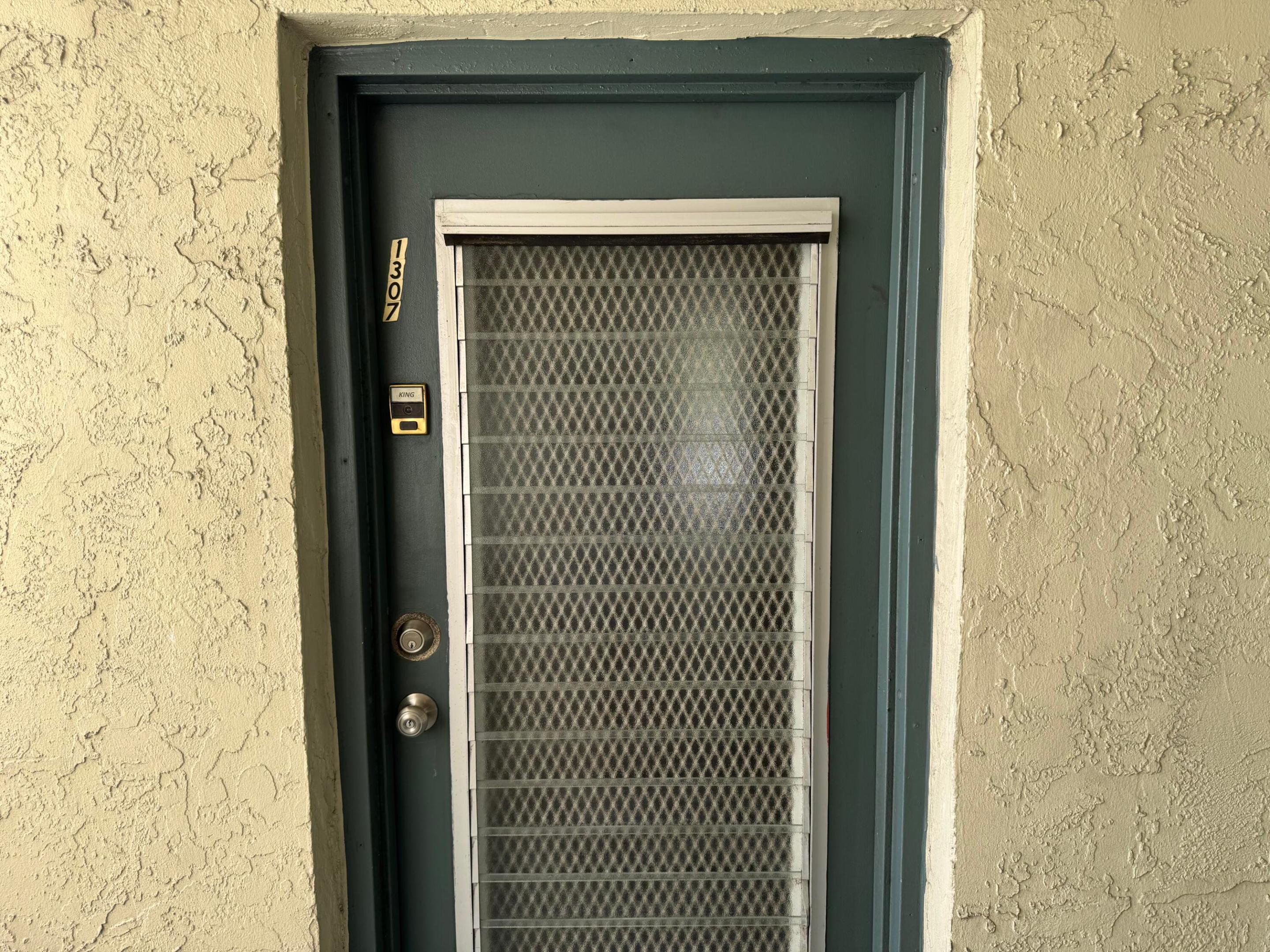 1800 SW 81st #1307, North Lauderdale FL 33068