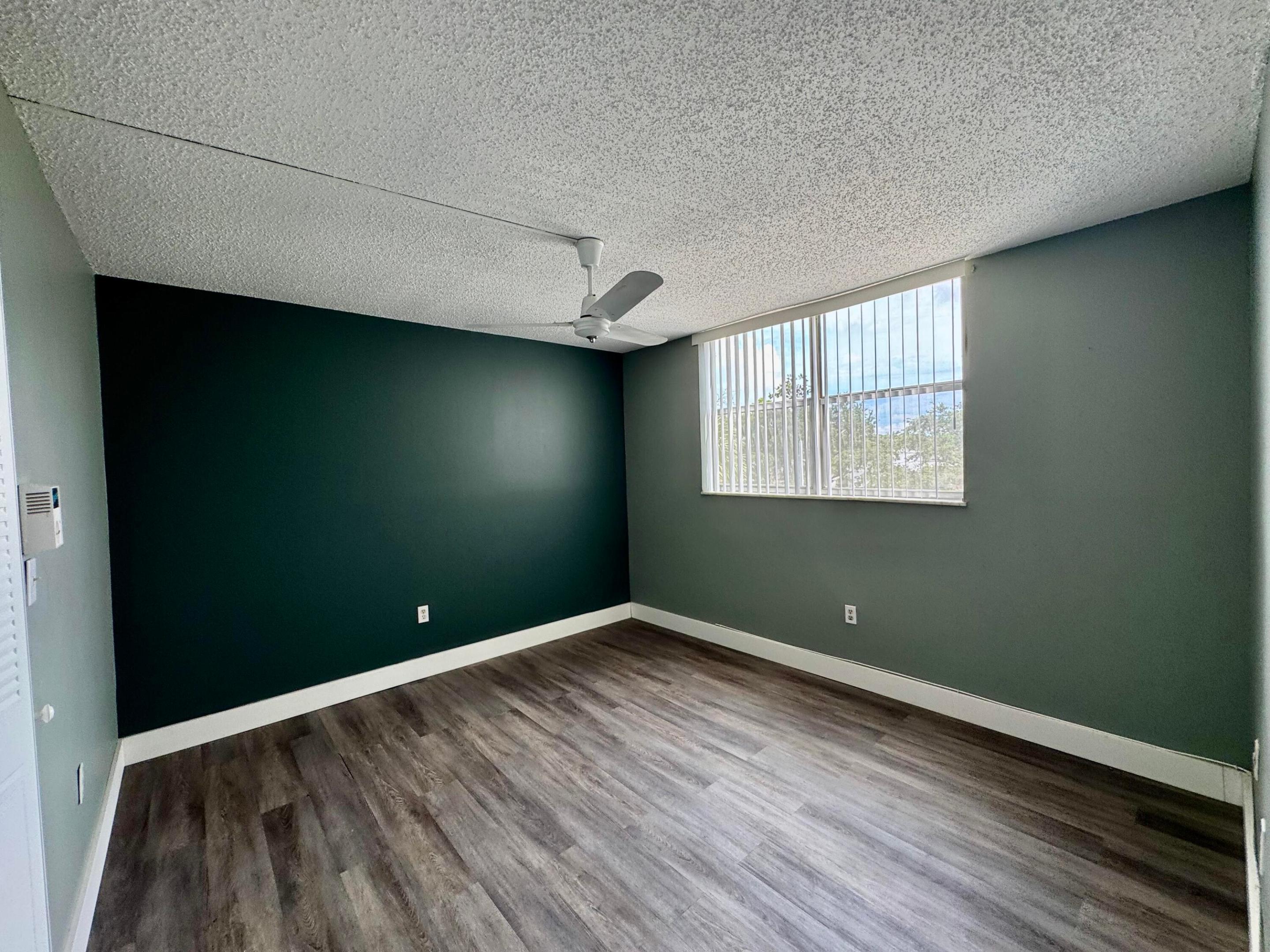 1800 SW 81st #1307, North Lauderdale FL 33068