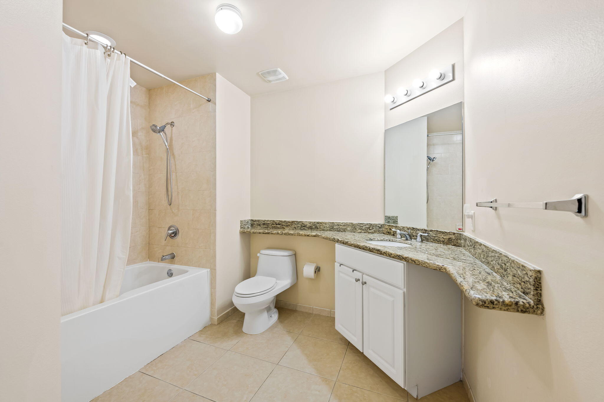 3001 NE 185th #536, Aventura FL 33180