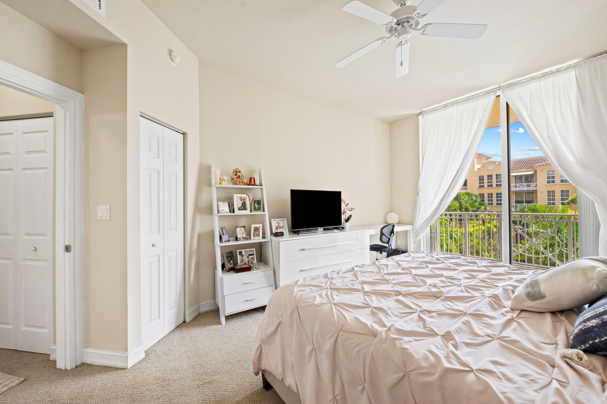 3001 NE 185th #536, Aventura FL 33180