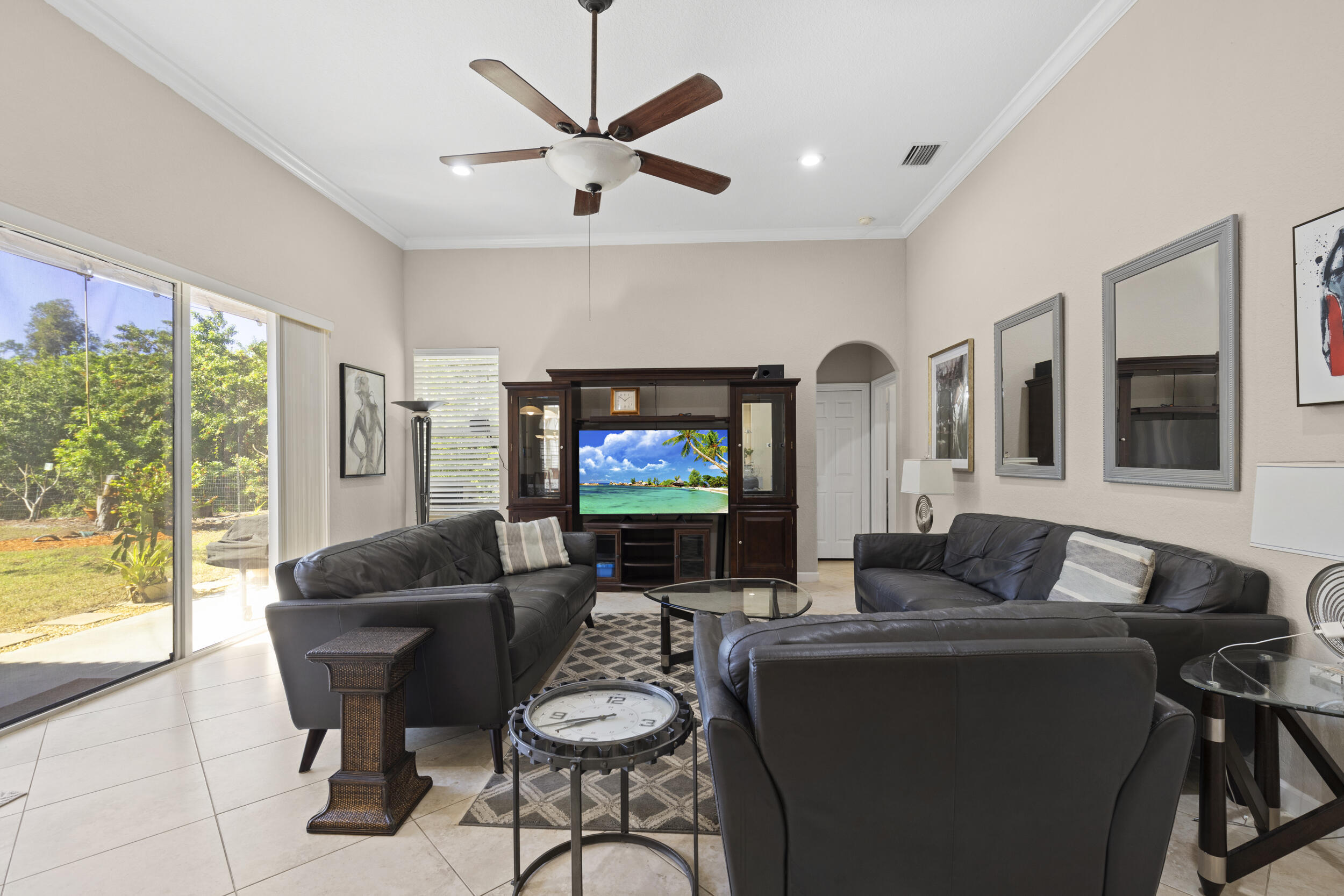 3968 W Hamilton, West Palm Beach FL 33411