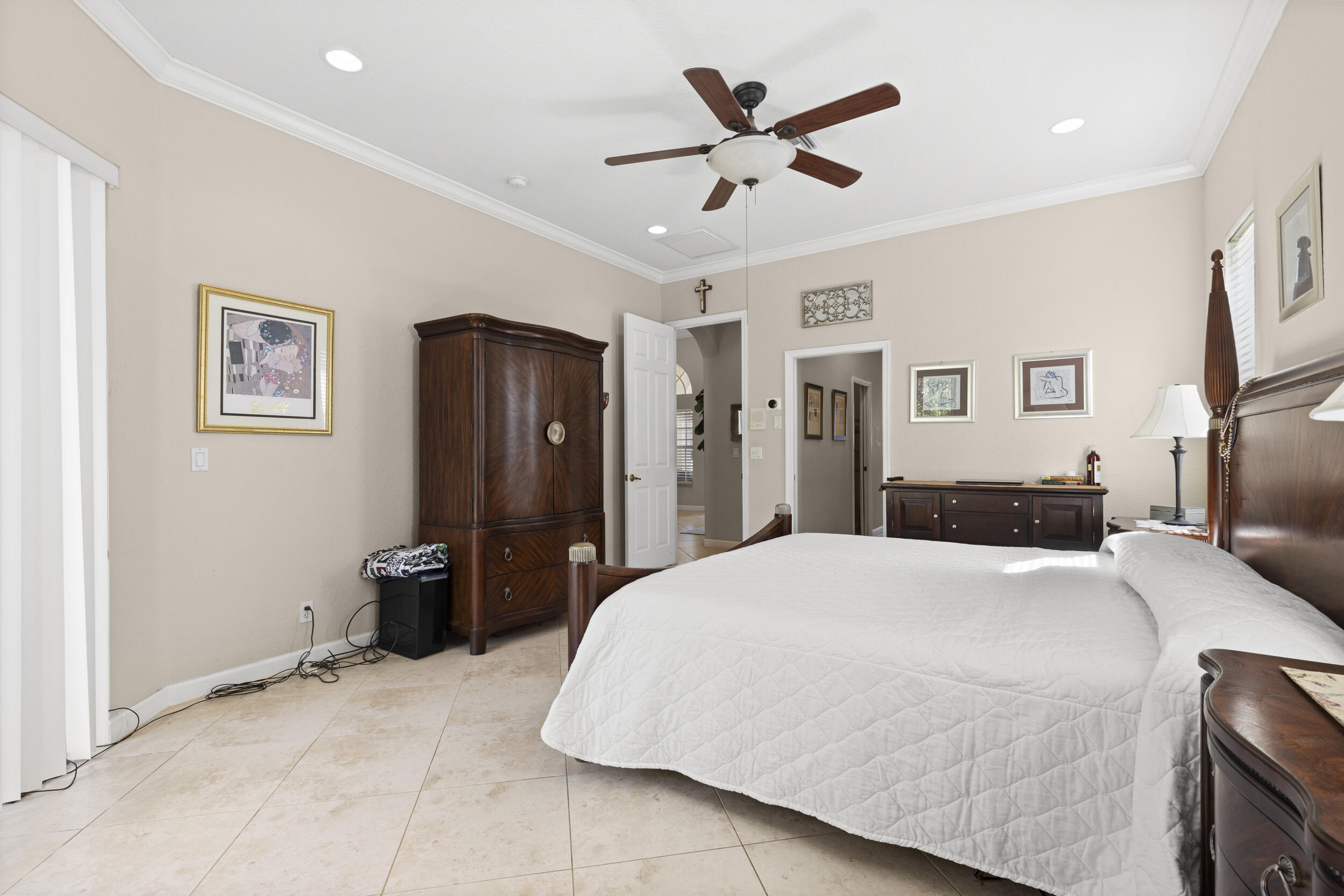 3968 W Hamilton, West Palm Beach FL 33411