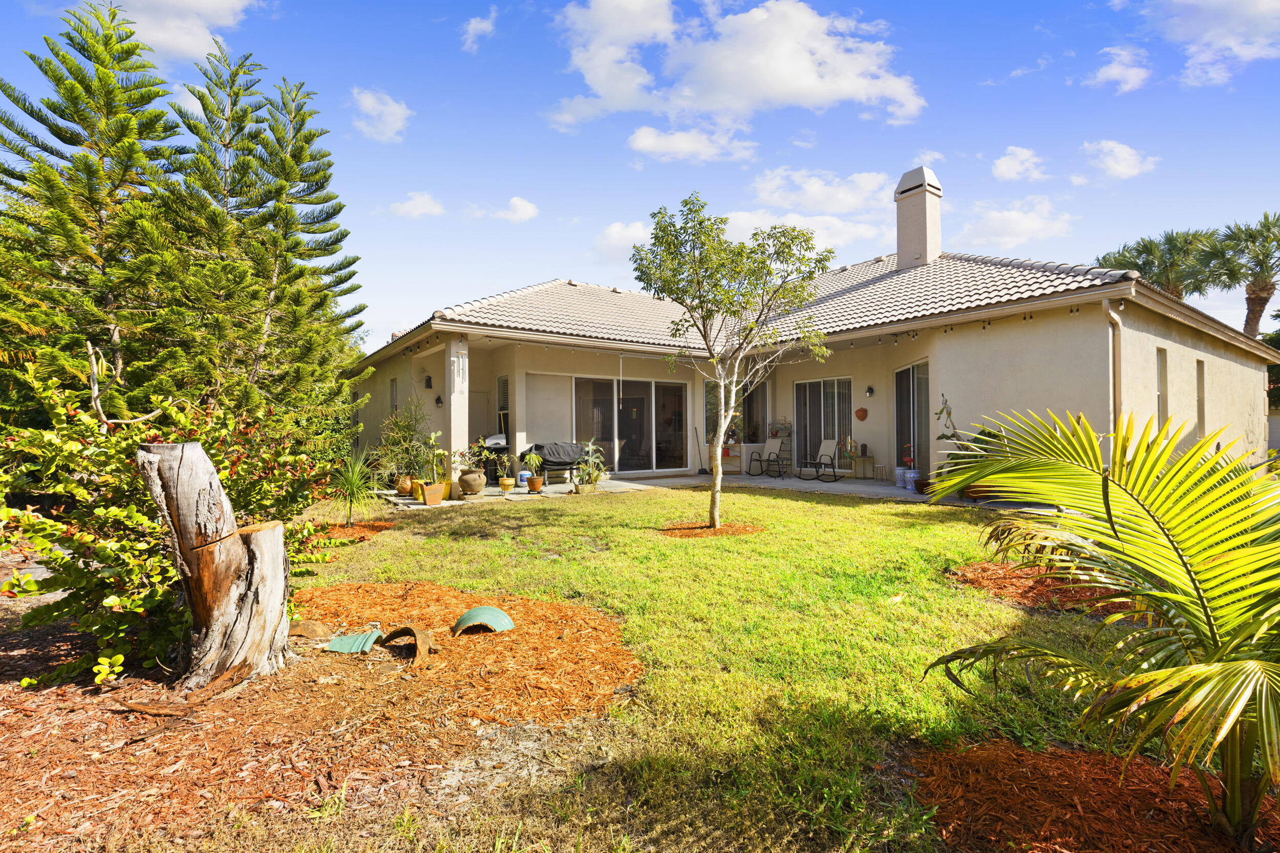 3968 W Hamilton, West Palm Beach FL 33411