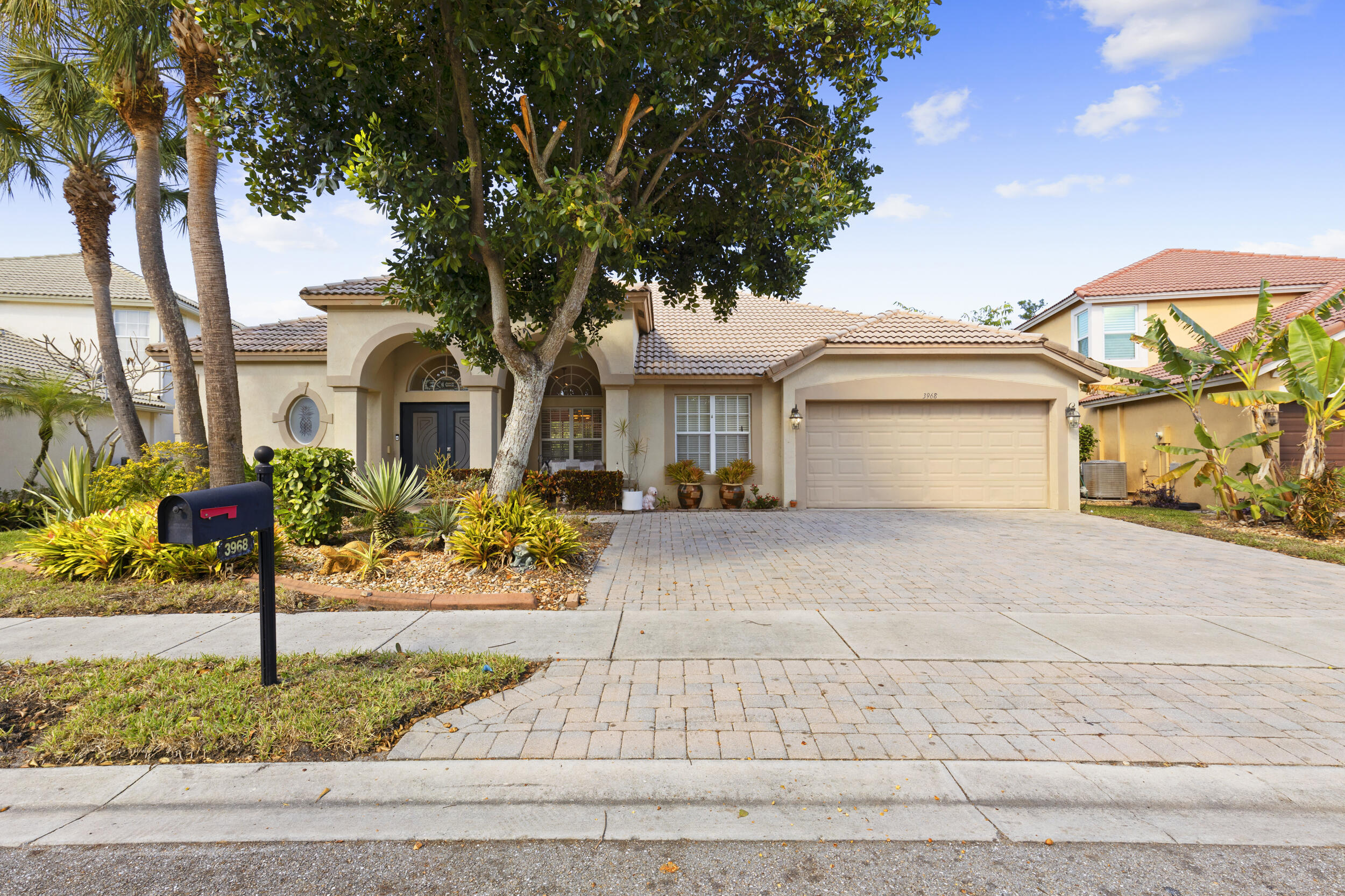 3968 W Hamilton, West Palm Beach FL 33411