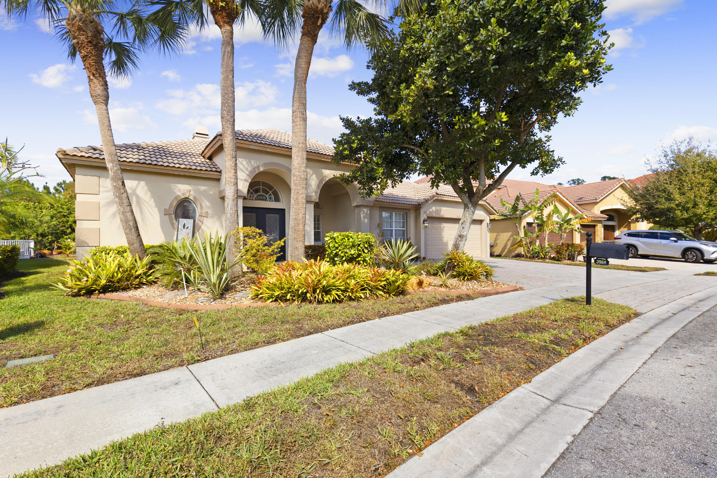 3968 W Hamilton, West Palm Beach FL 33411