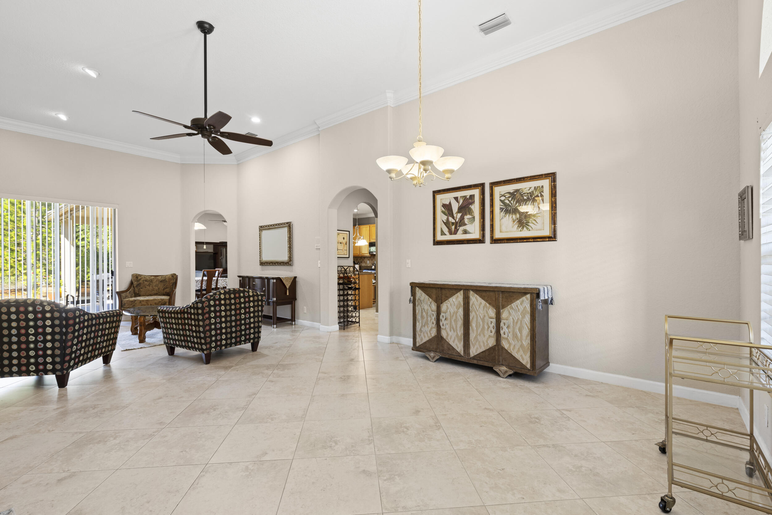 3968 W Hamilton, West Palm Beach FL 33411