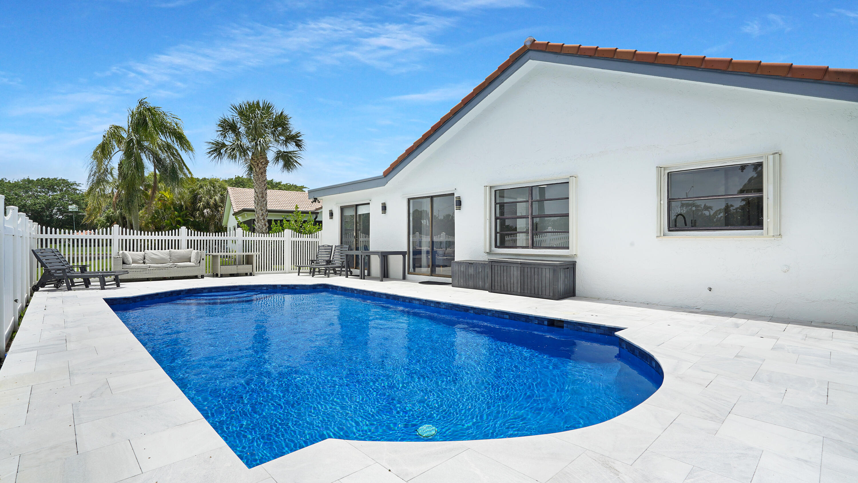 10131 Camelback, Boca Raton FL 33498