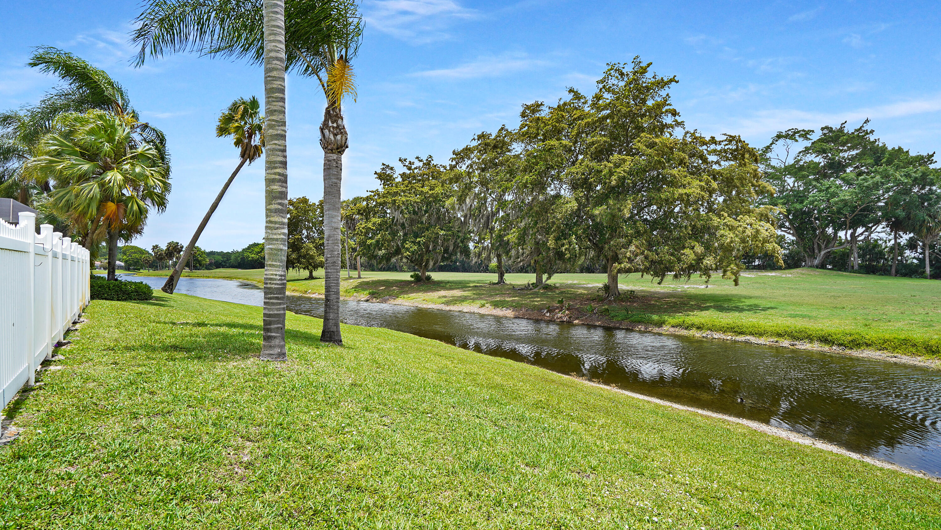 10131 Camelback, Boca Raton FL 33498