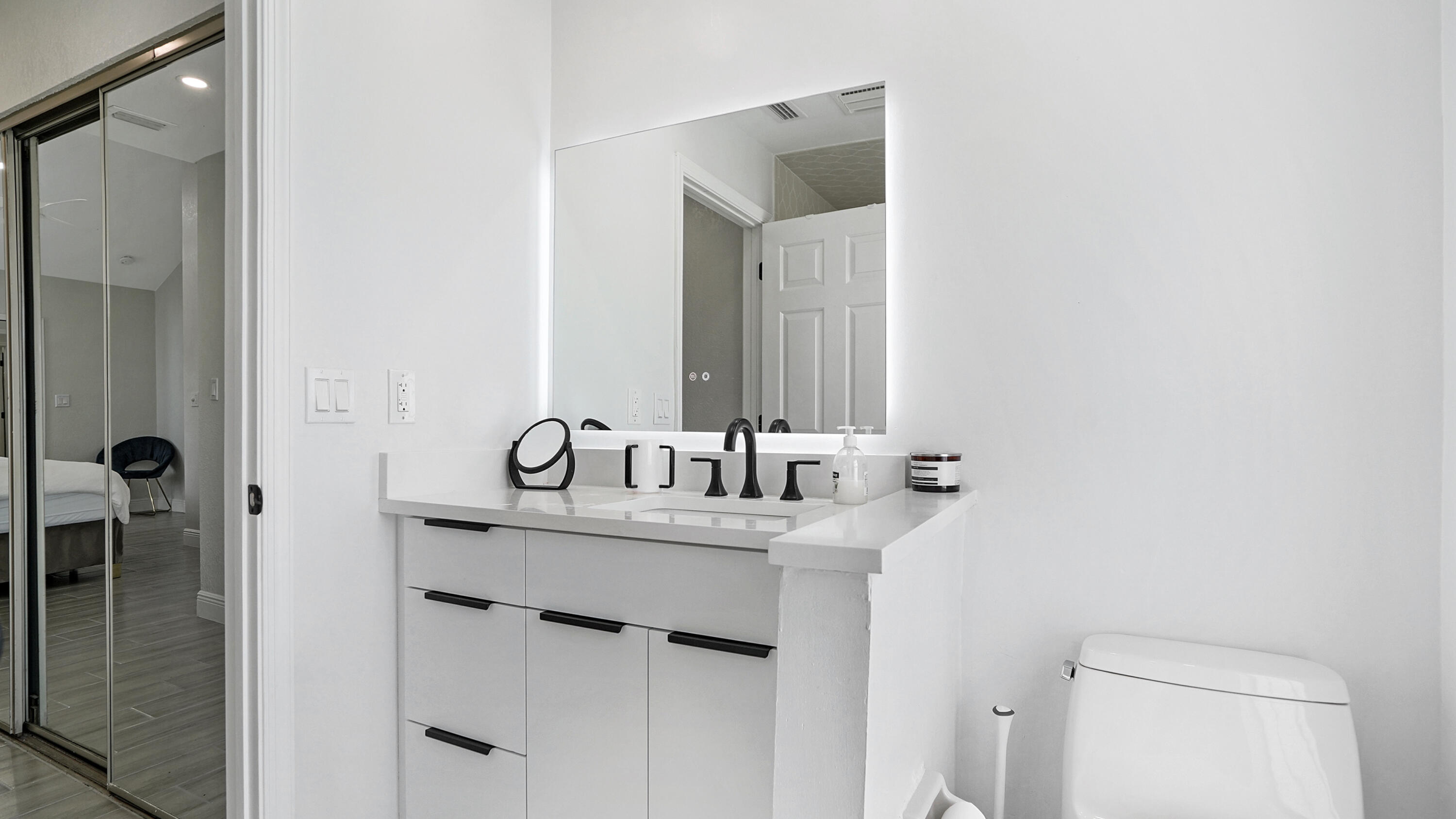 10131 Camelback, Boca Raton FL 33498