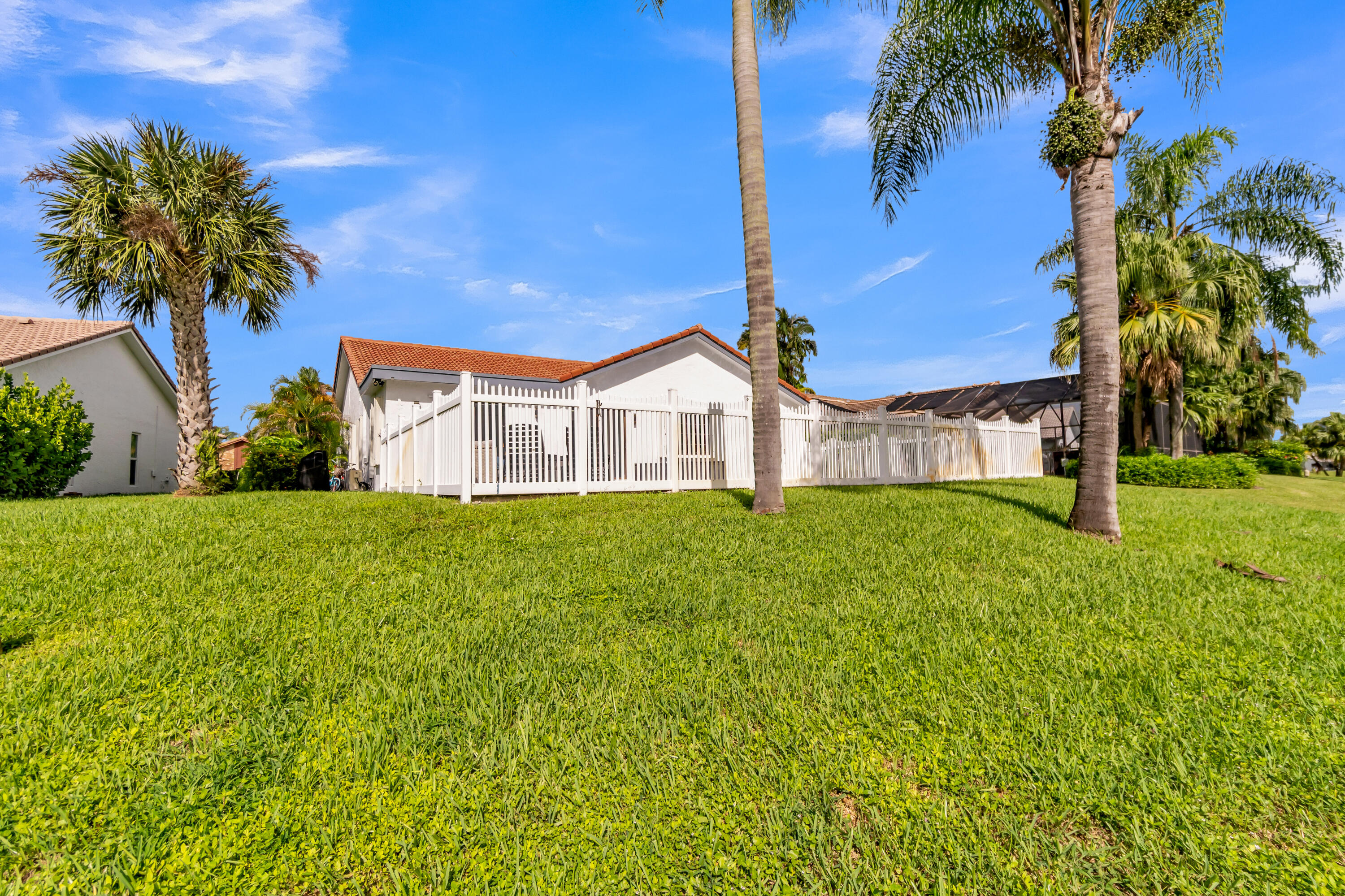 10131 Camelback, Boca Raton FL 33498