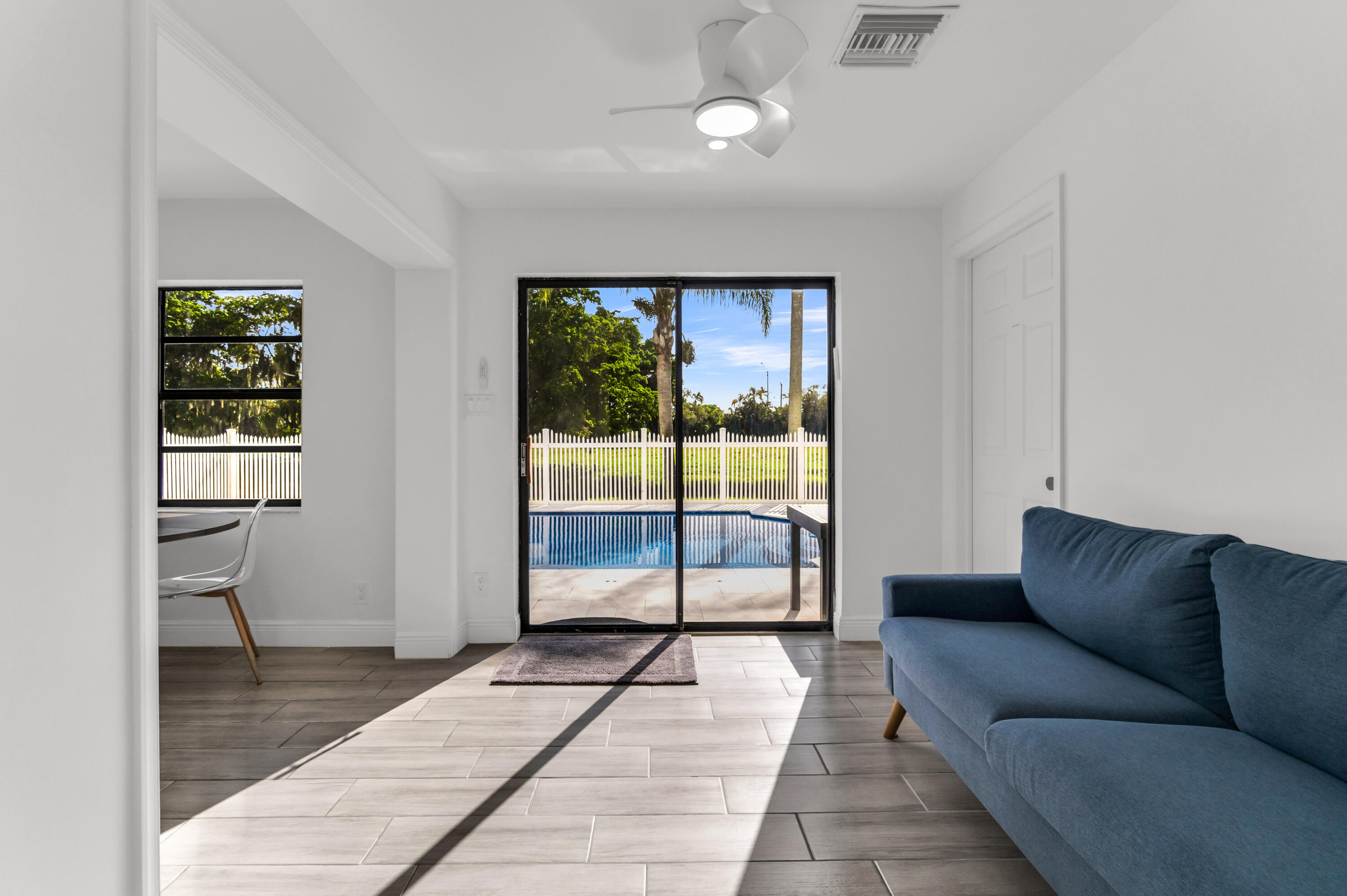 10131 Camelback, Boca Raton FL 33498