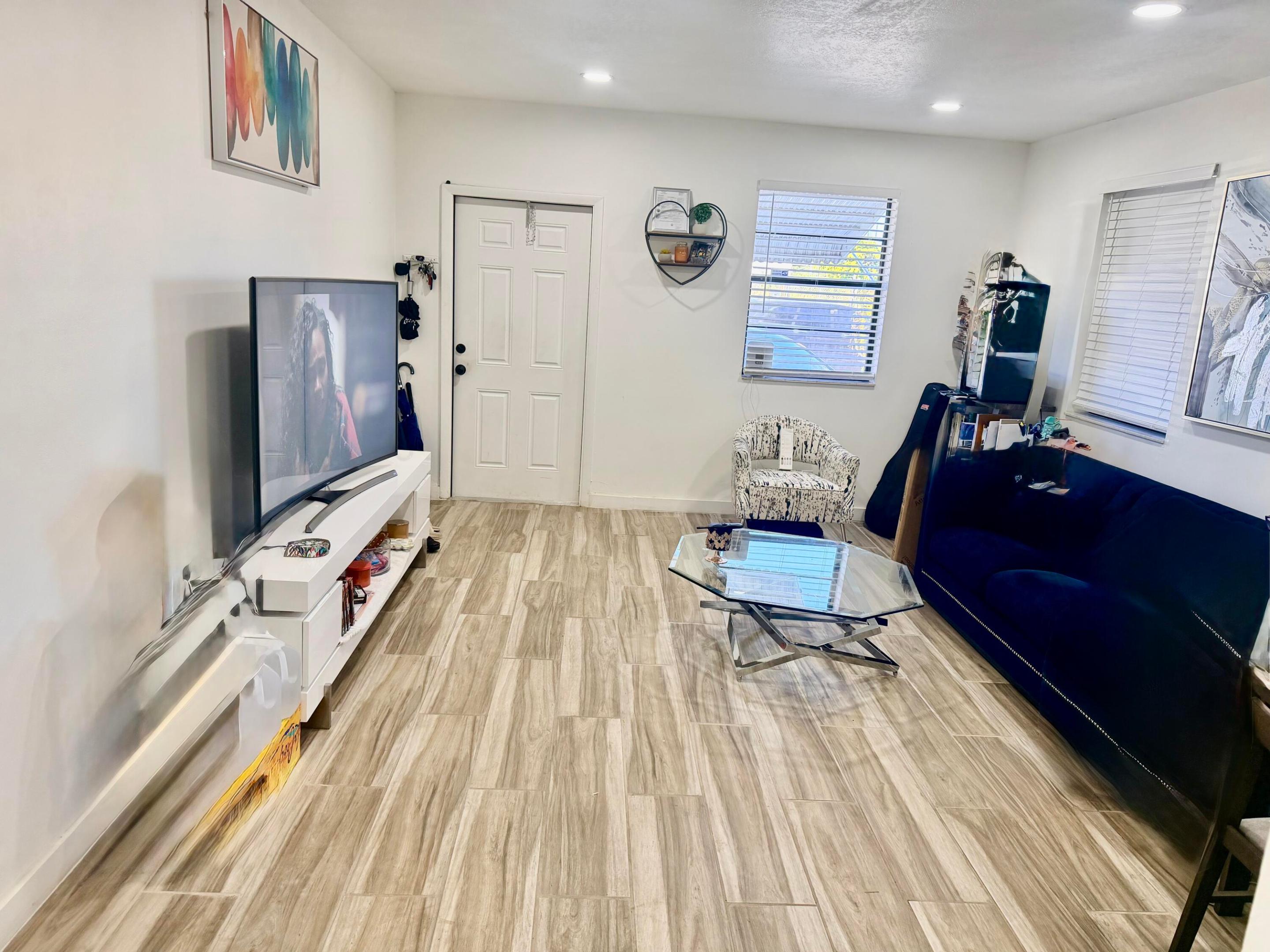 443 Wilder #1, West Palm Beach FL 33405