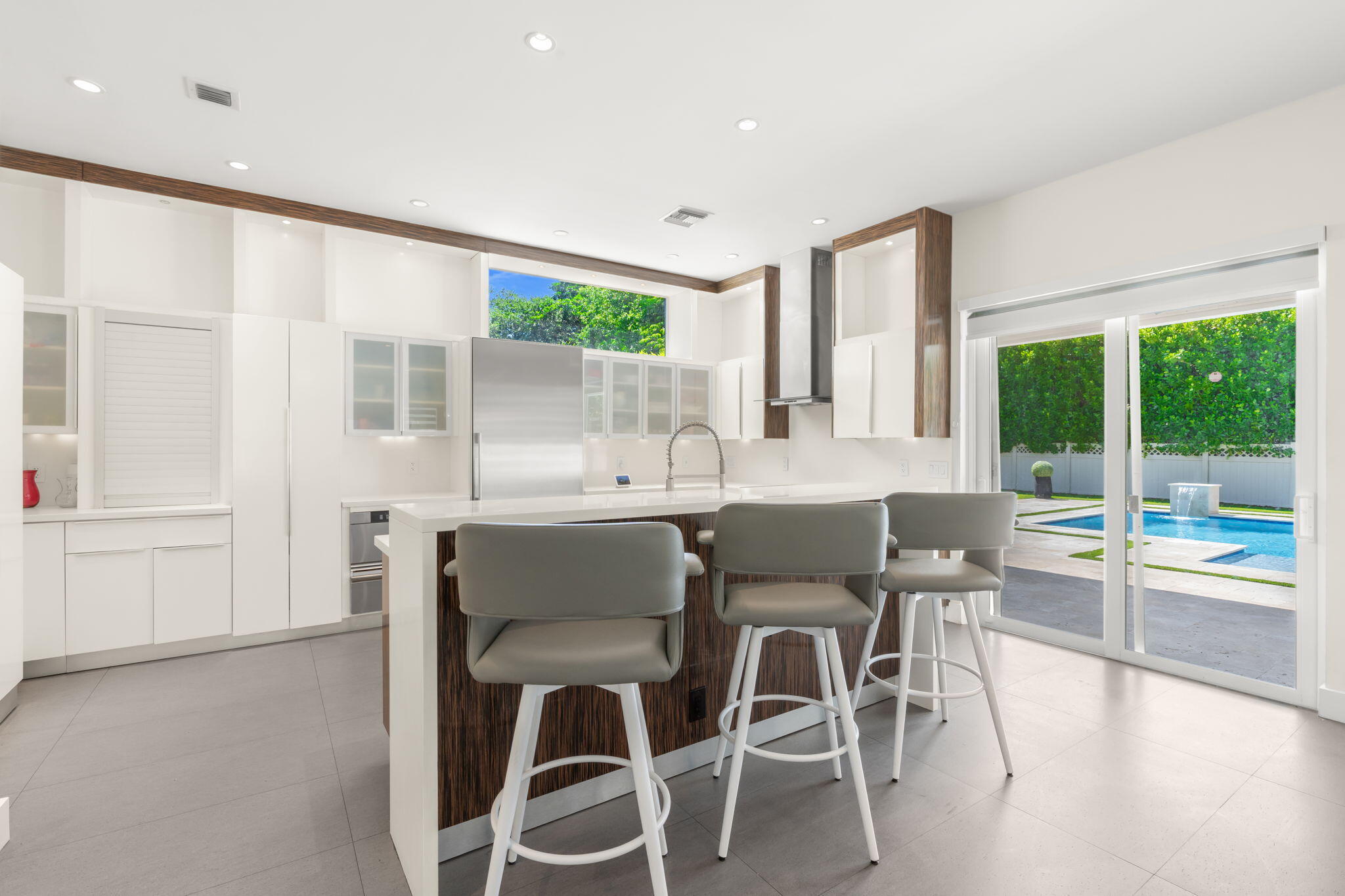 1254 NW 102nd, Coral Springs FL 33071