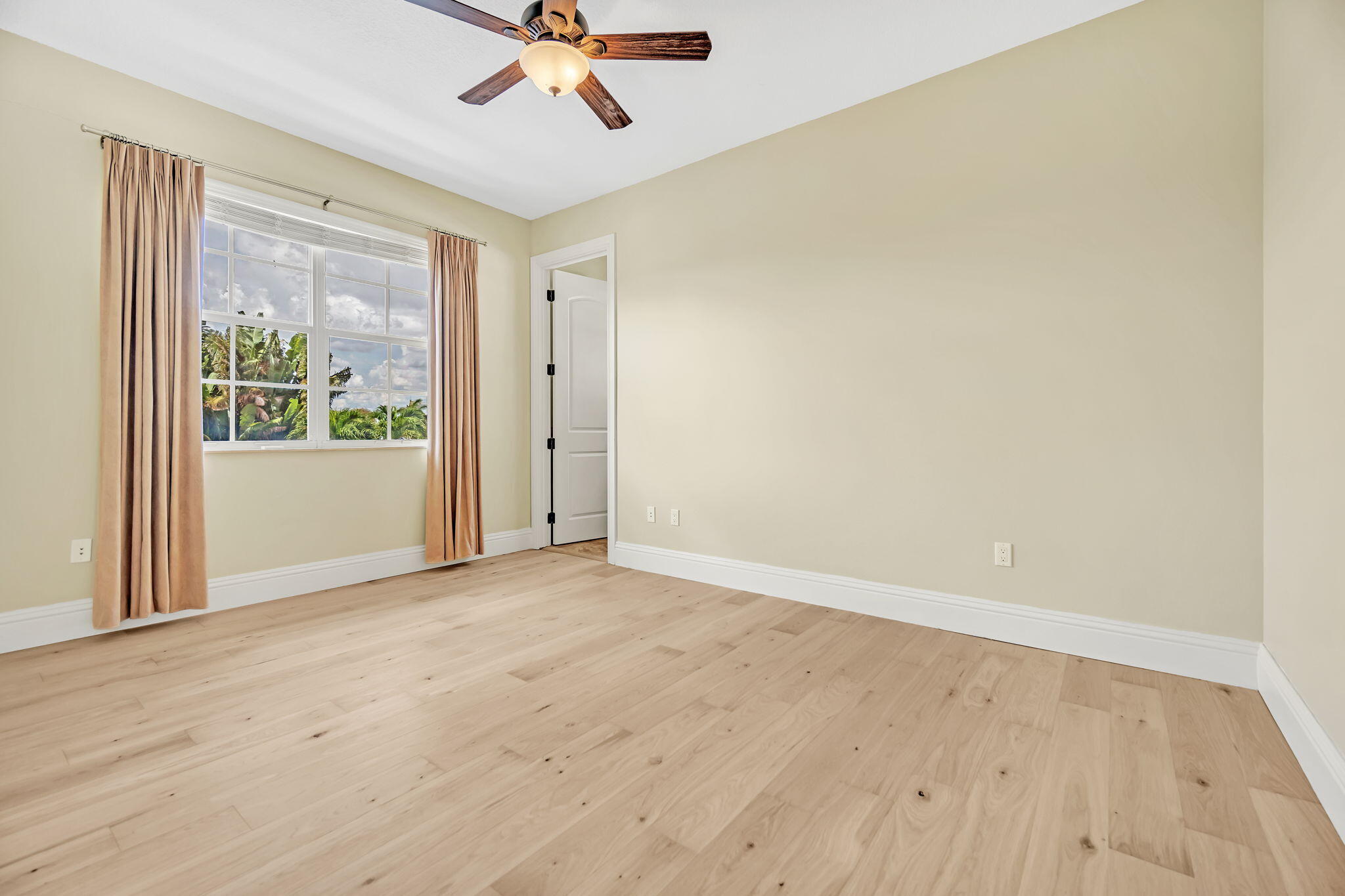 1261 NE 27th, Pompano Beach FL 33062
