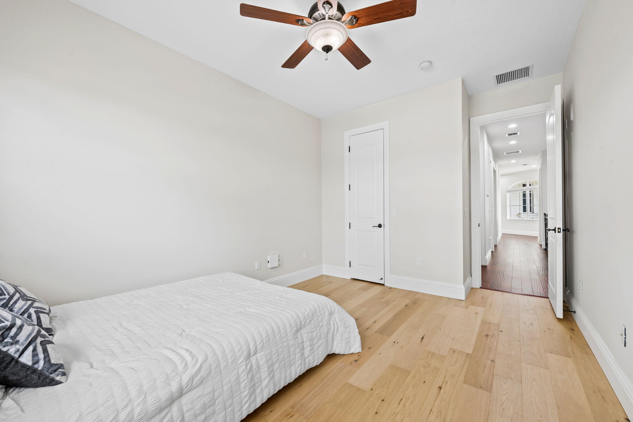 1261 NE 27th, Pompano Beach FL 33062