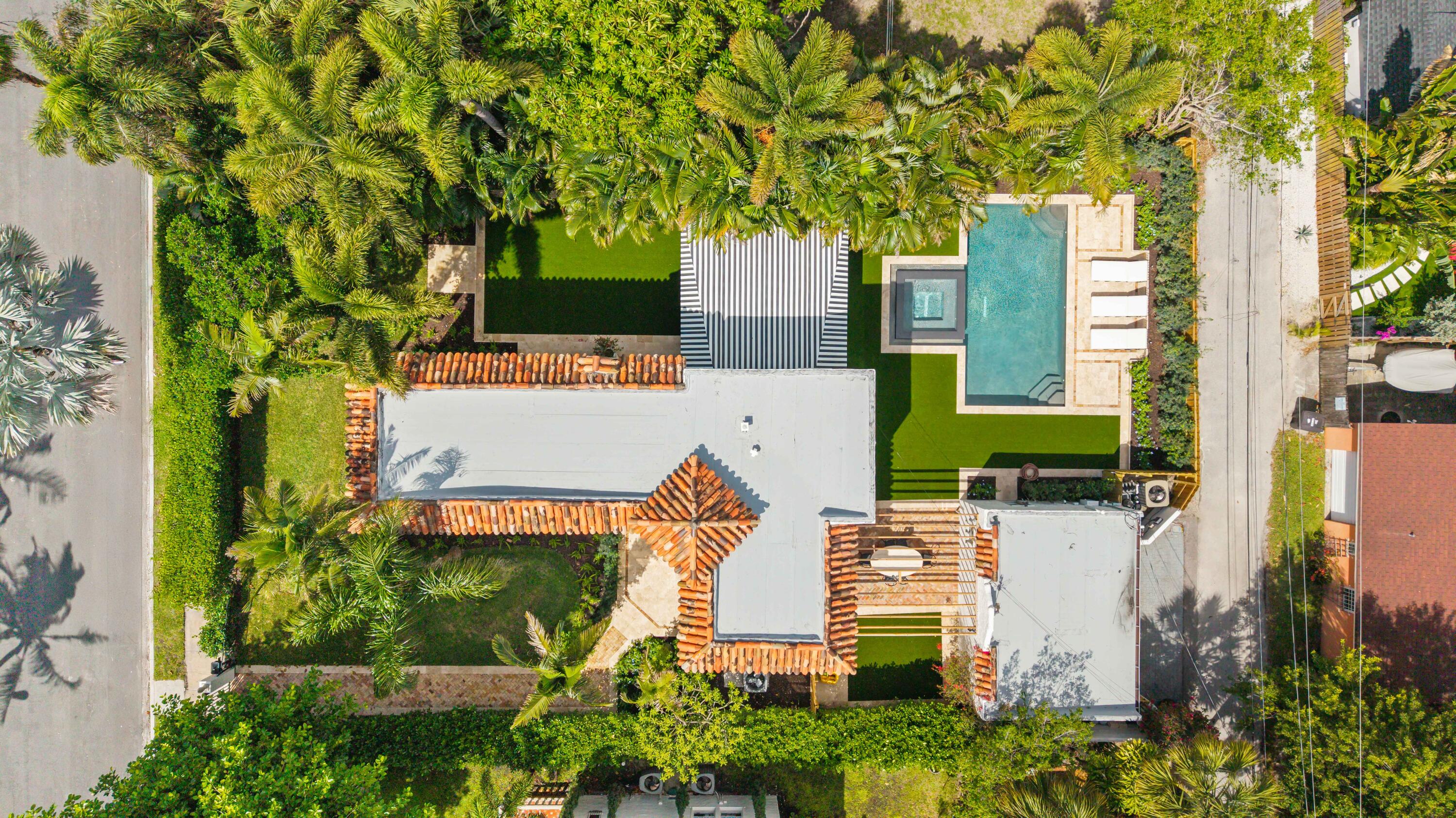 511 32nd, West Palm Beach FL 33407