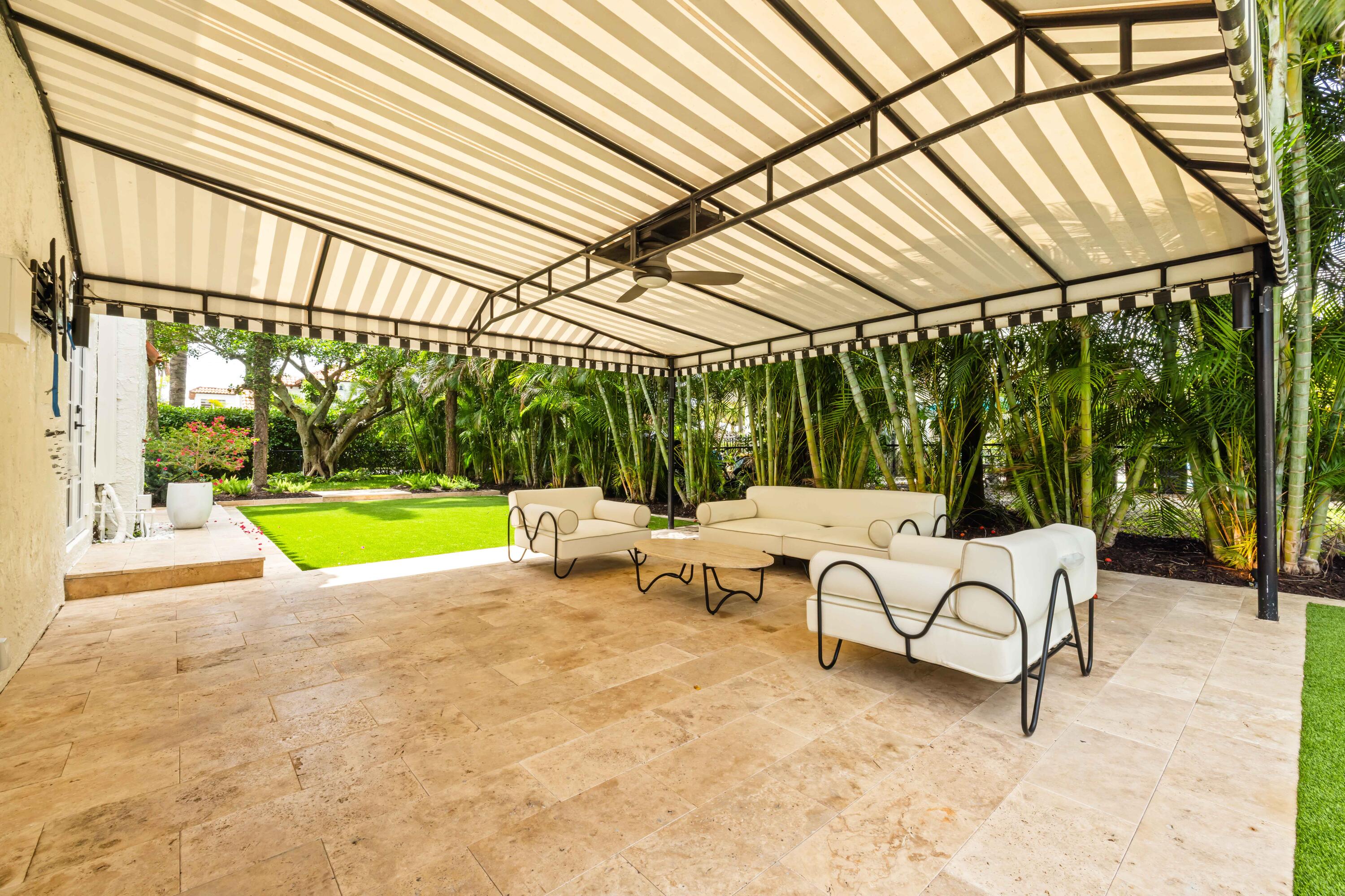 511 32nd, West Palm Beach FL 33407