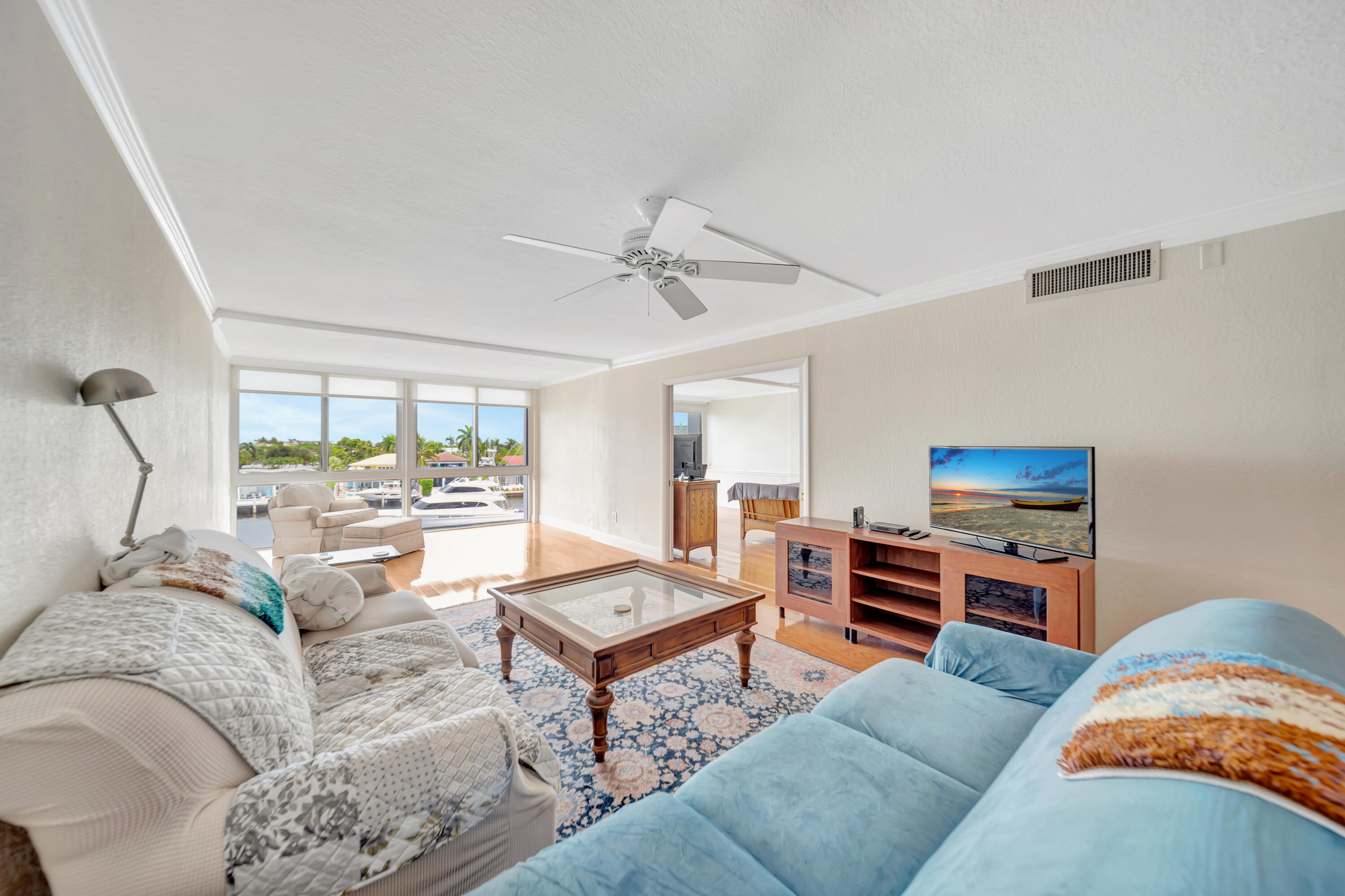 3100 NE 49 #403, Fort Lauderdale FL 33308