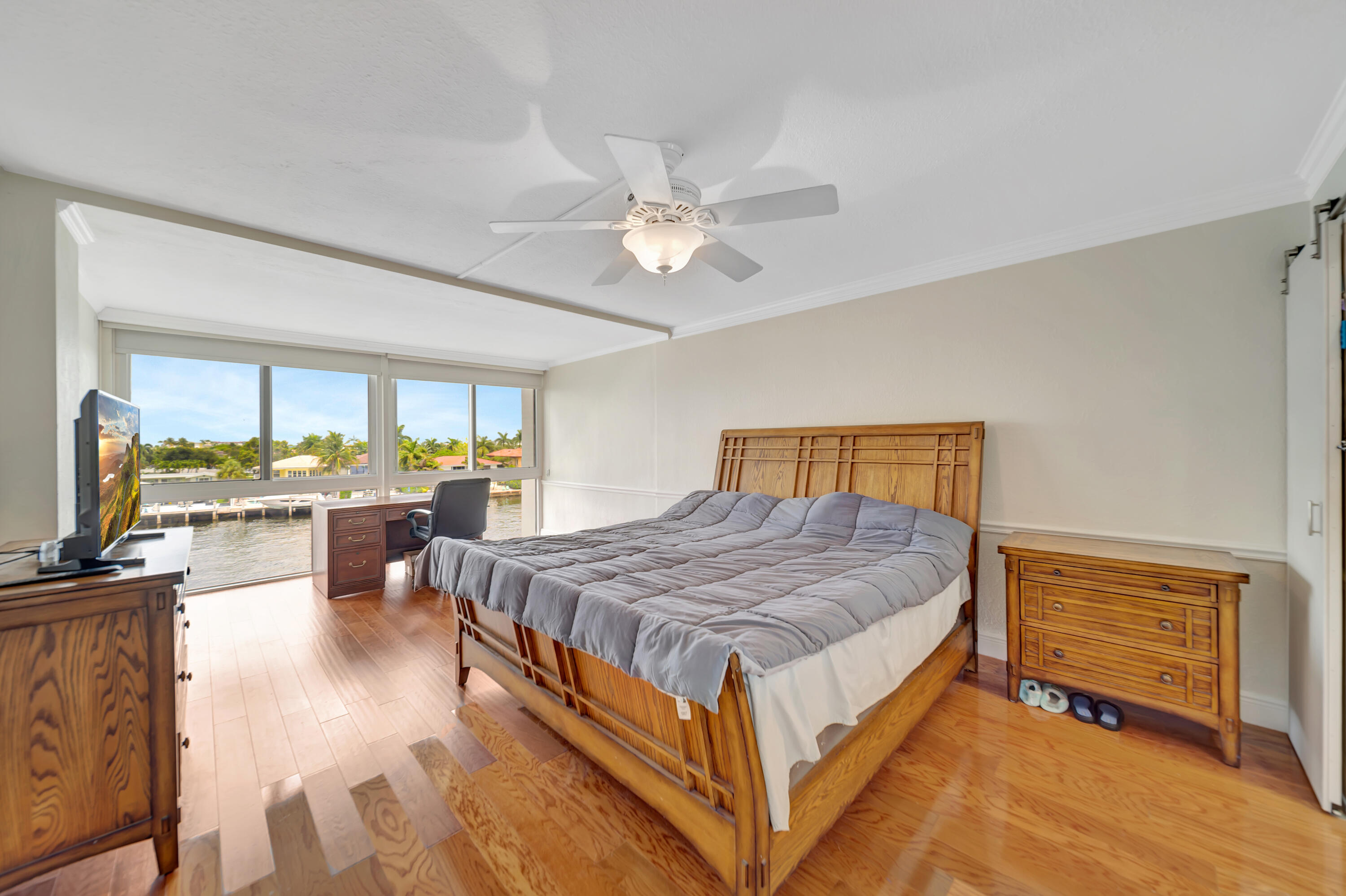 3100 NE 49 #403, Fort Lauderdale FL 33308