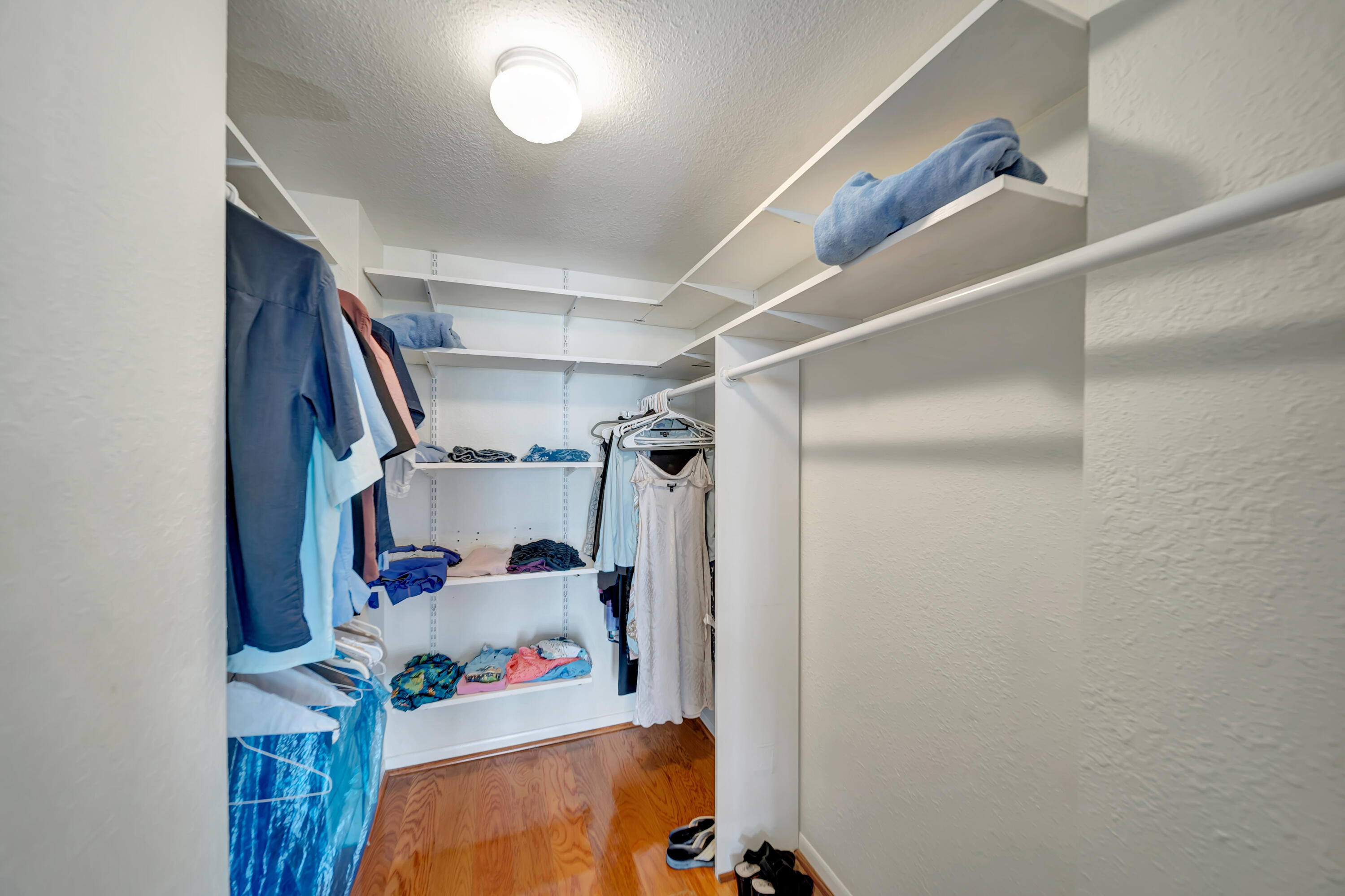 3100 NE 49 #403, Fort Lauderdale FL 33308