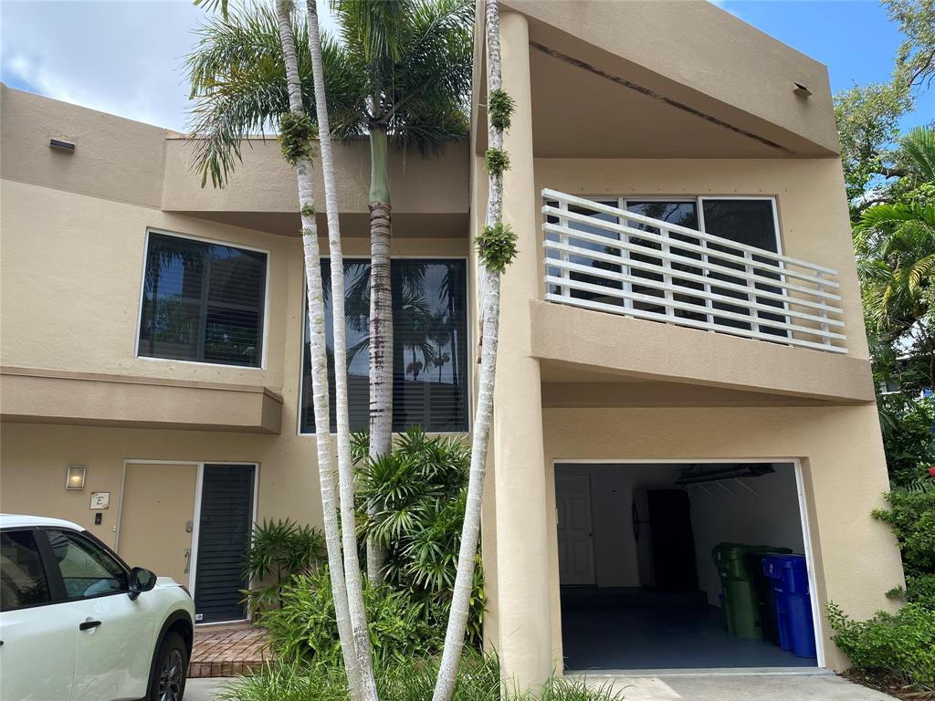 101 SE 15th #E, Fort Lauderdale FL 33301