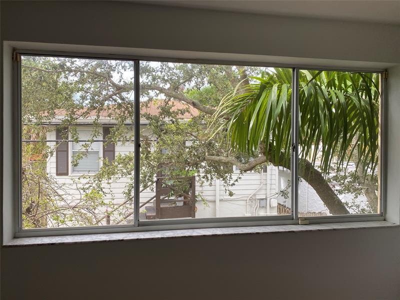 101 SE 15th #E, Fort Lauderdale FL 33301