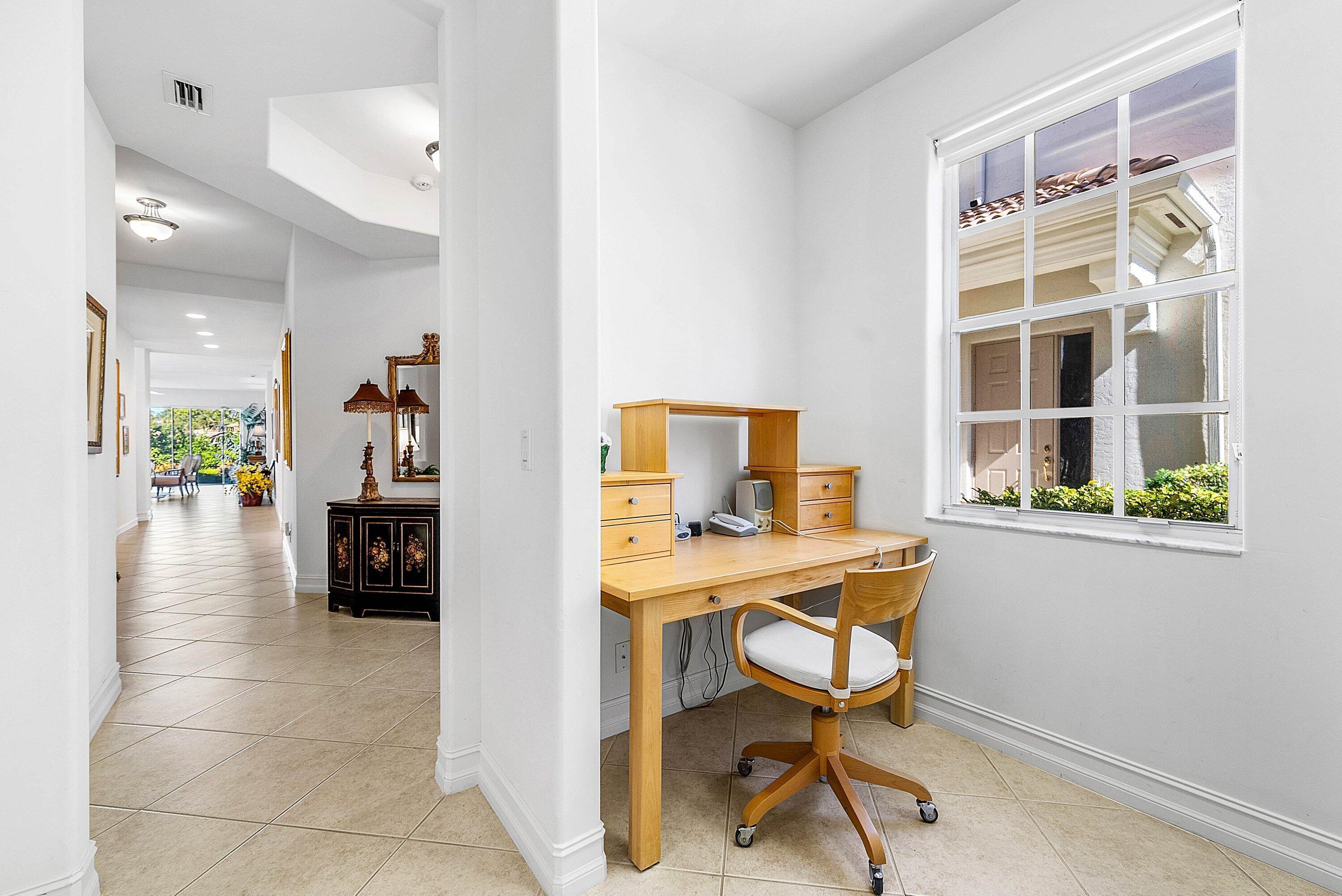 6197 Island #A, Boca Raton FL 33496