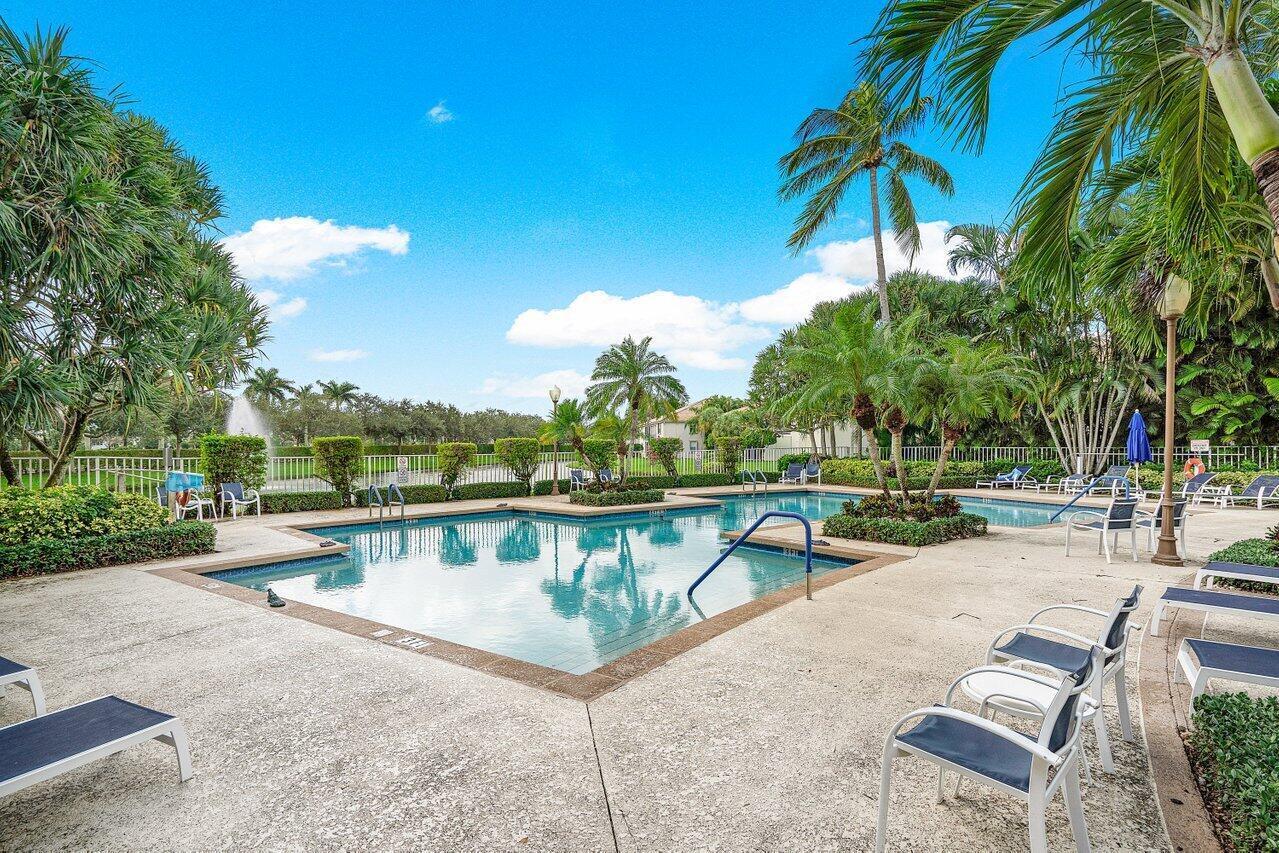 6197 Island #A, Boca Raton FL 33496
