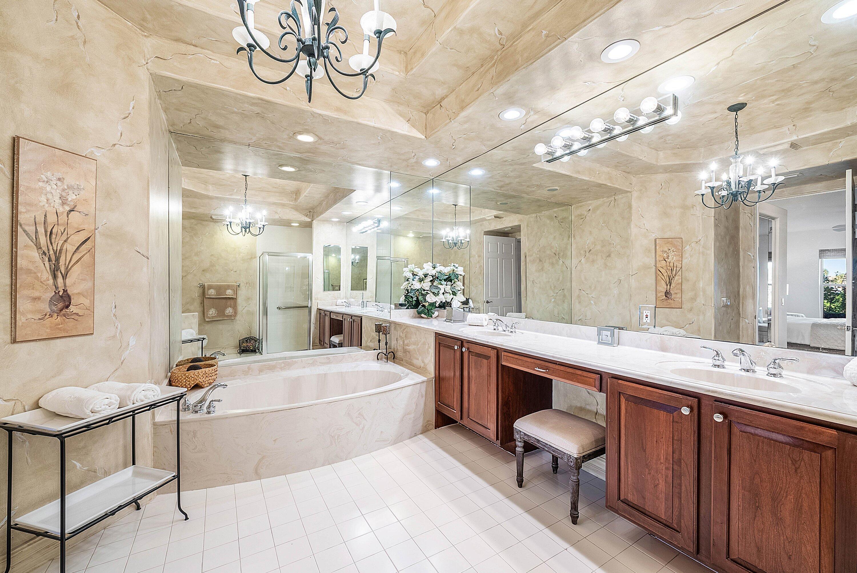 6197 Island #A, Boca Raton FL 33496