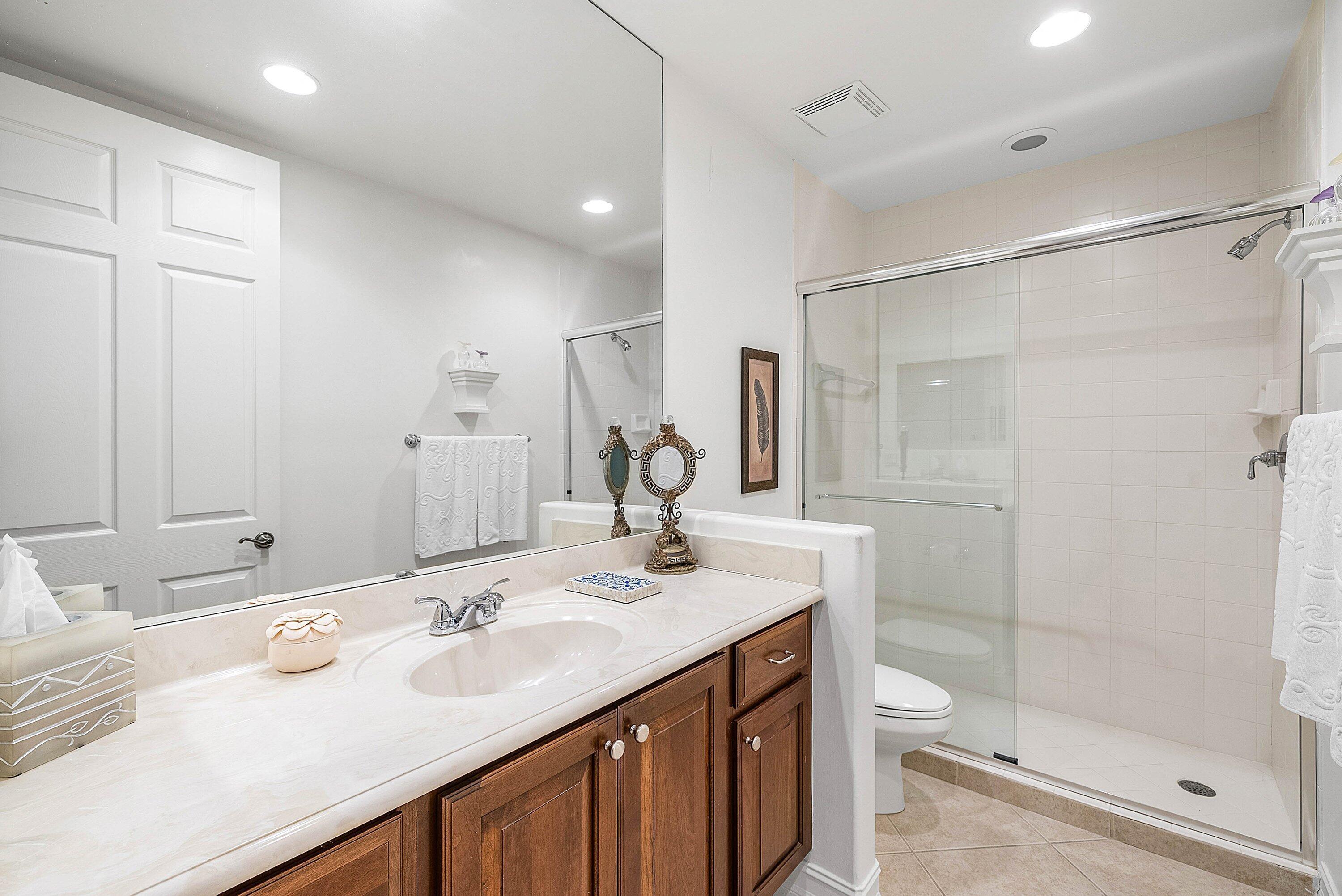 6197 Island #A, Boca Raton FL 33496