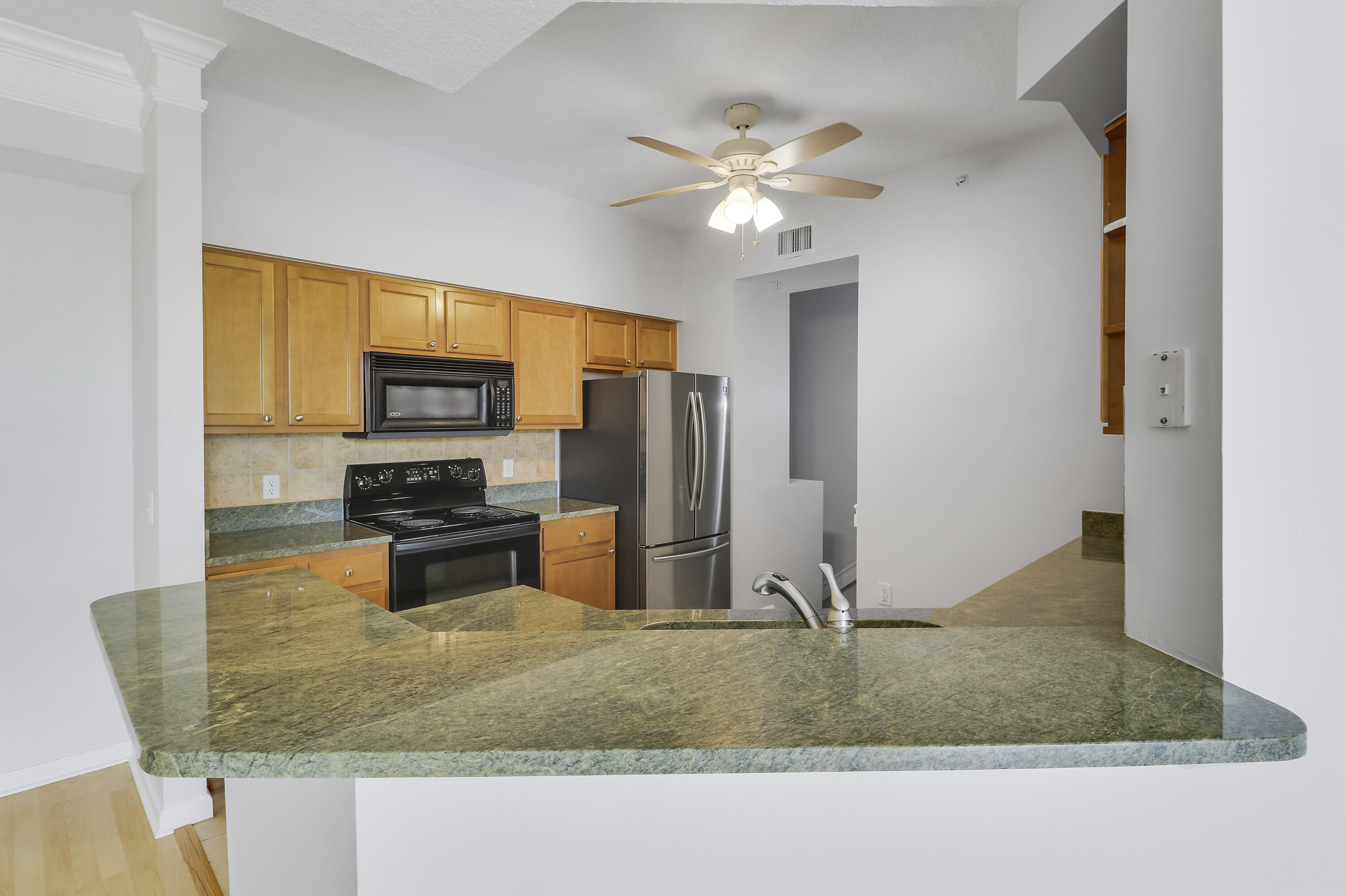 6206 Myrtlewood, Palm Beach Gardens FL 33418