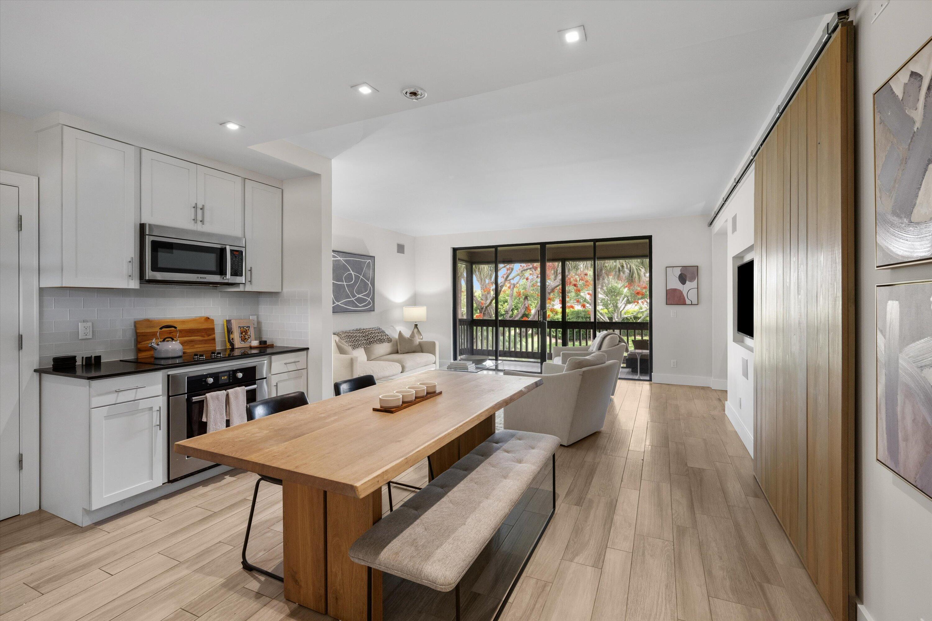 11818 Pebblewood #D201, Wellington FL 33414