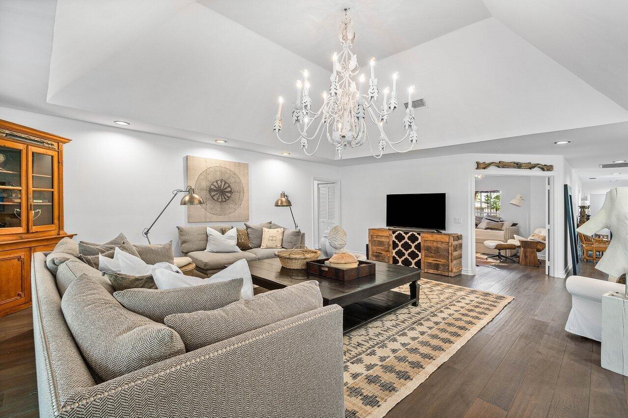 11823 Pebblewood, Wellington FL 33414