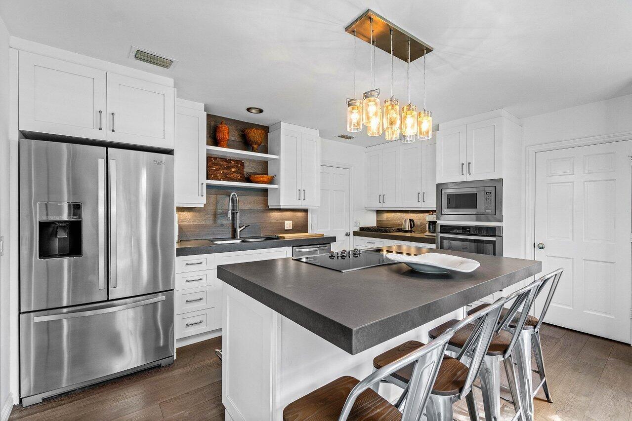 11823 Pebblewood, Wellington FL 33414