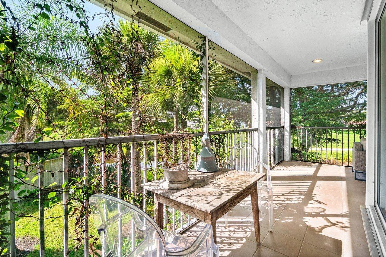 11823 Pebblewood, Wellington FL 33414