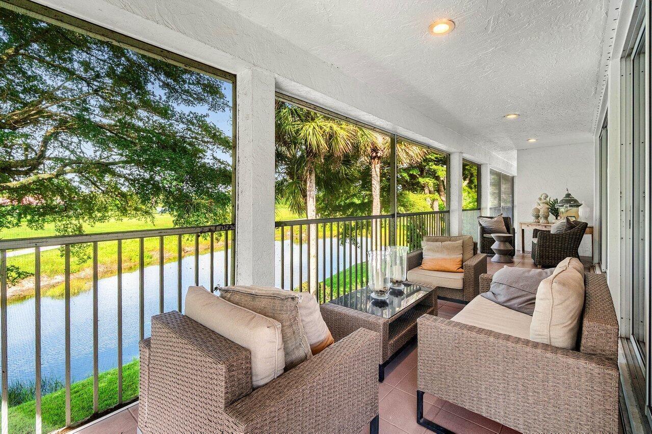 11823 Pebblewood, Wellington FL 33414