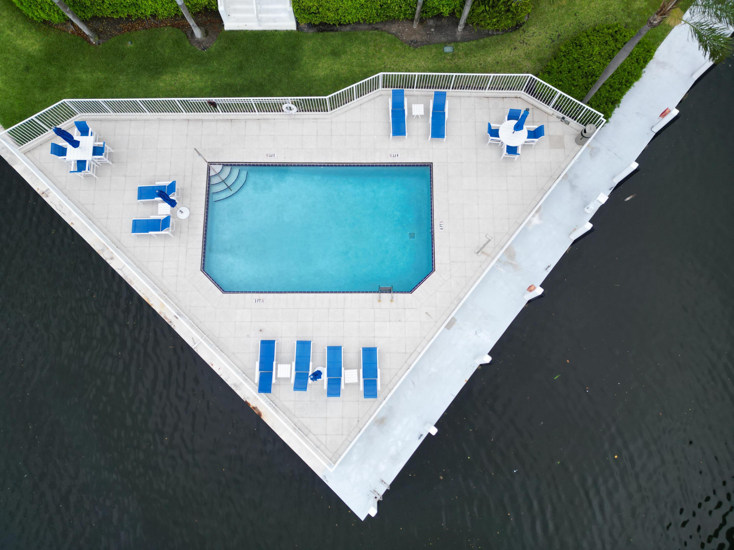 3100 NE 47th #305, Fort Lauderdale FL 33308