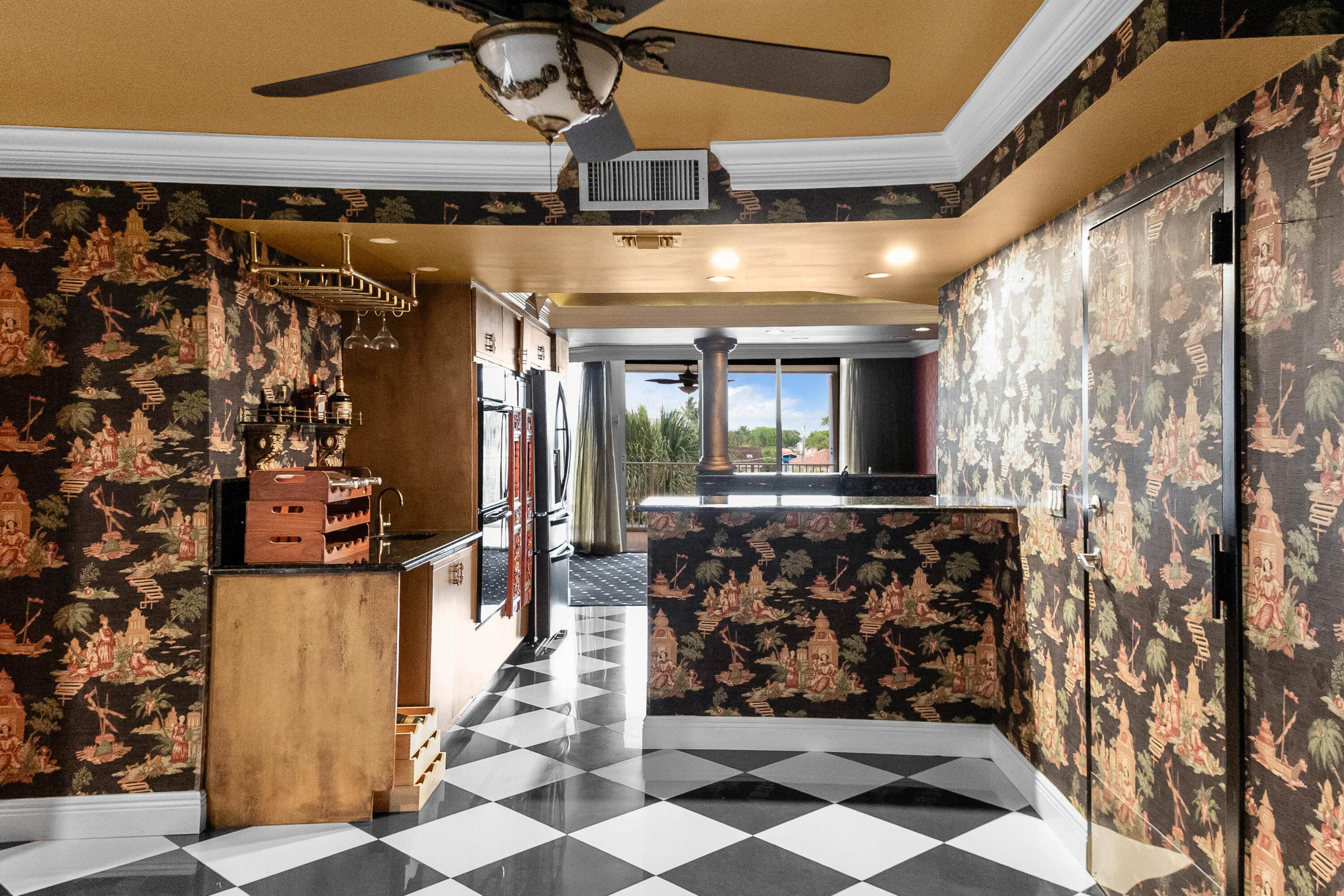 3100 NE 47th #305, Fort Lauderdale FL 33308