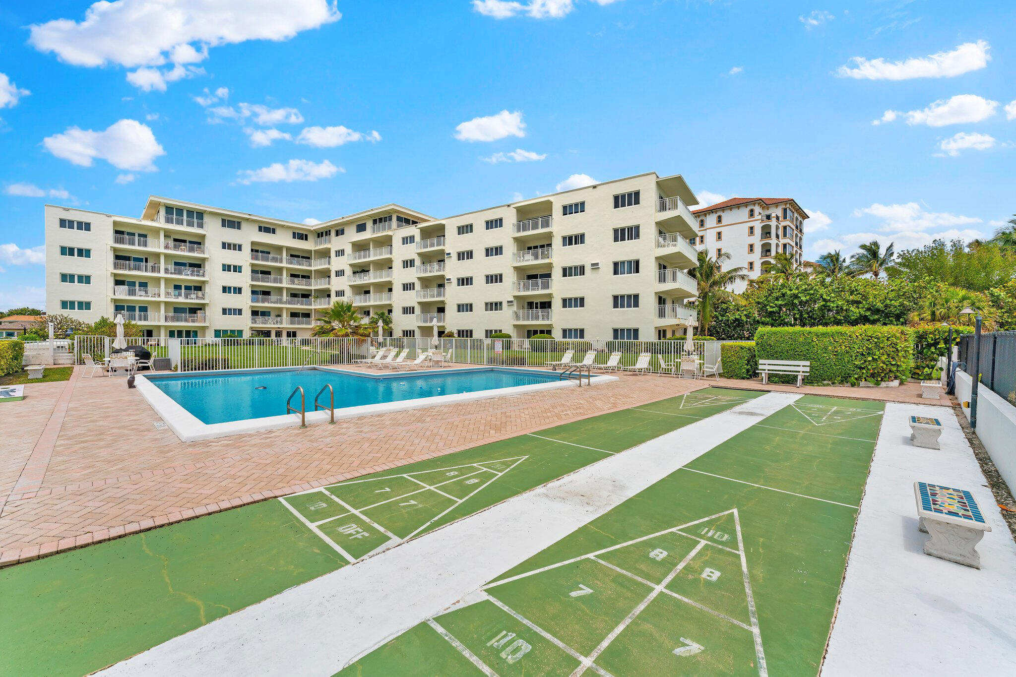 33 S Ocean #502, Palm Beach Shores FL 33404